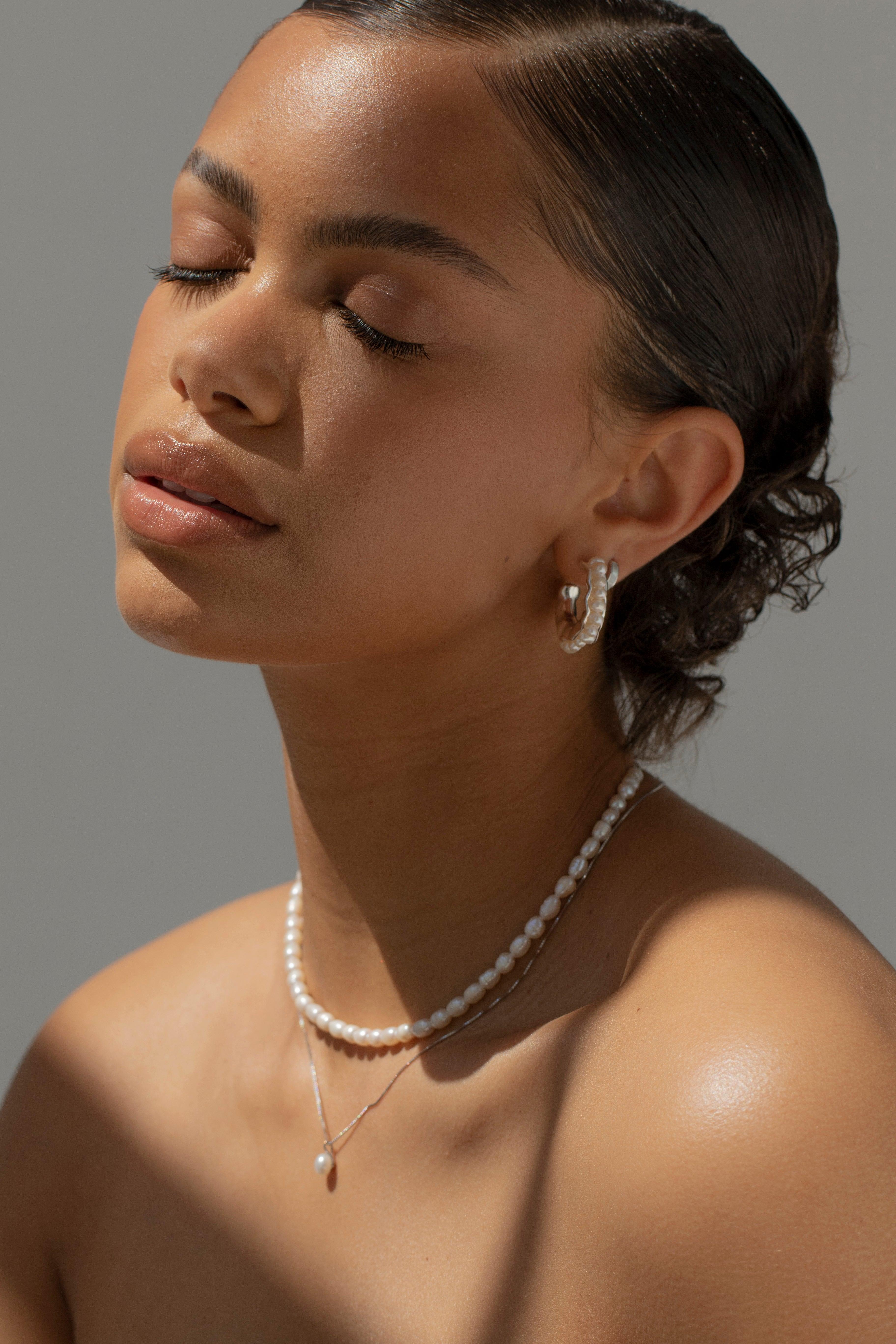 AELIA - Pearl Scalloped Hoop Earrings - Image 2