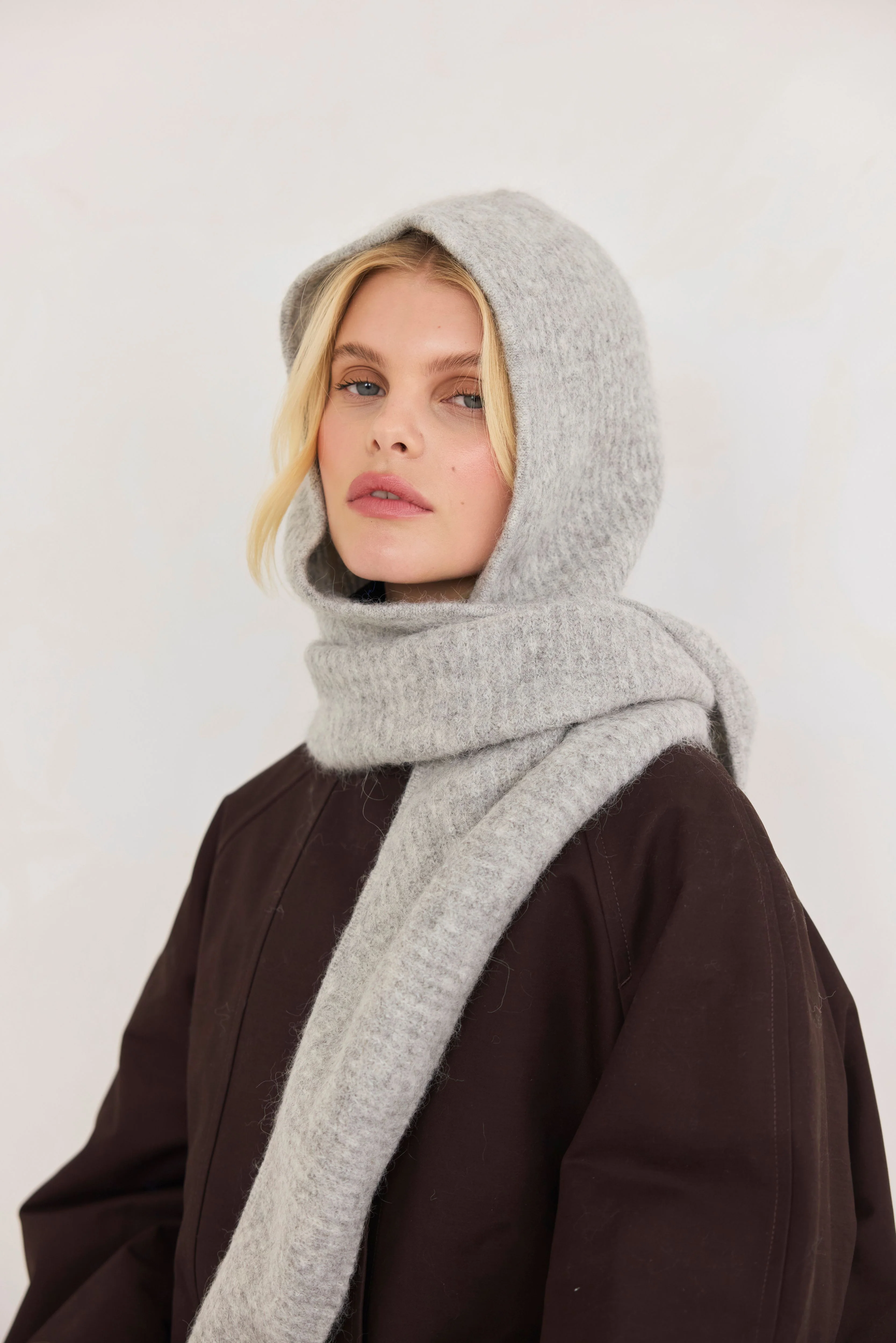 The Alpaca Hooded Scarf - Blizzard Grey - Image 11