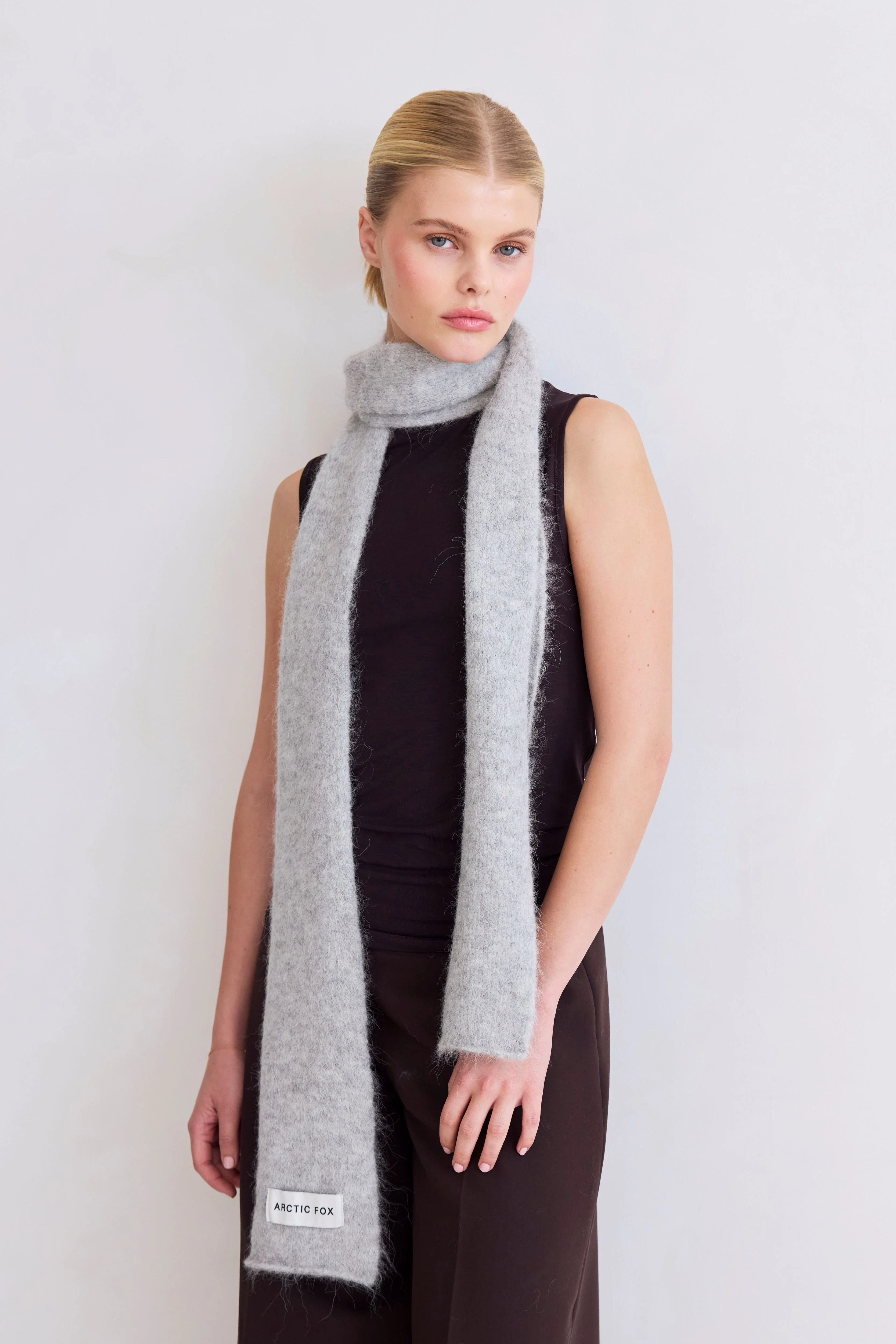The Alpaca Skinny Scarf - Blizzard Grey - Image 3