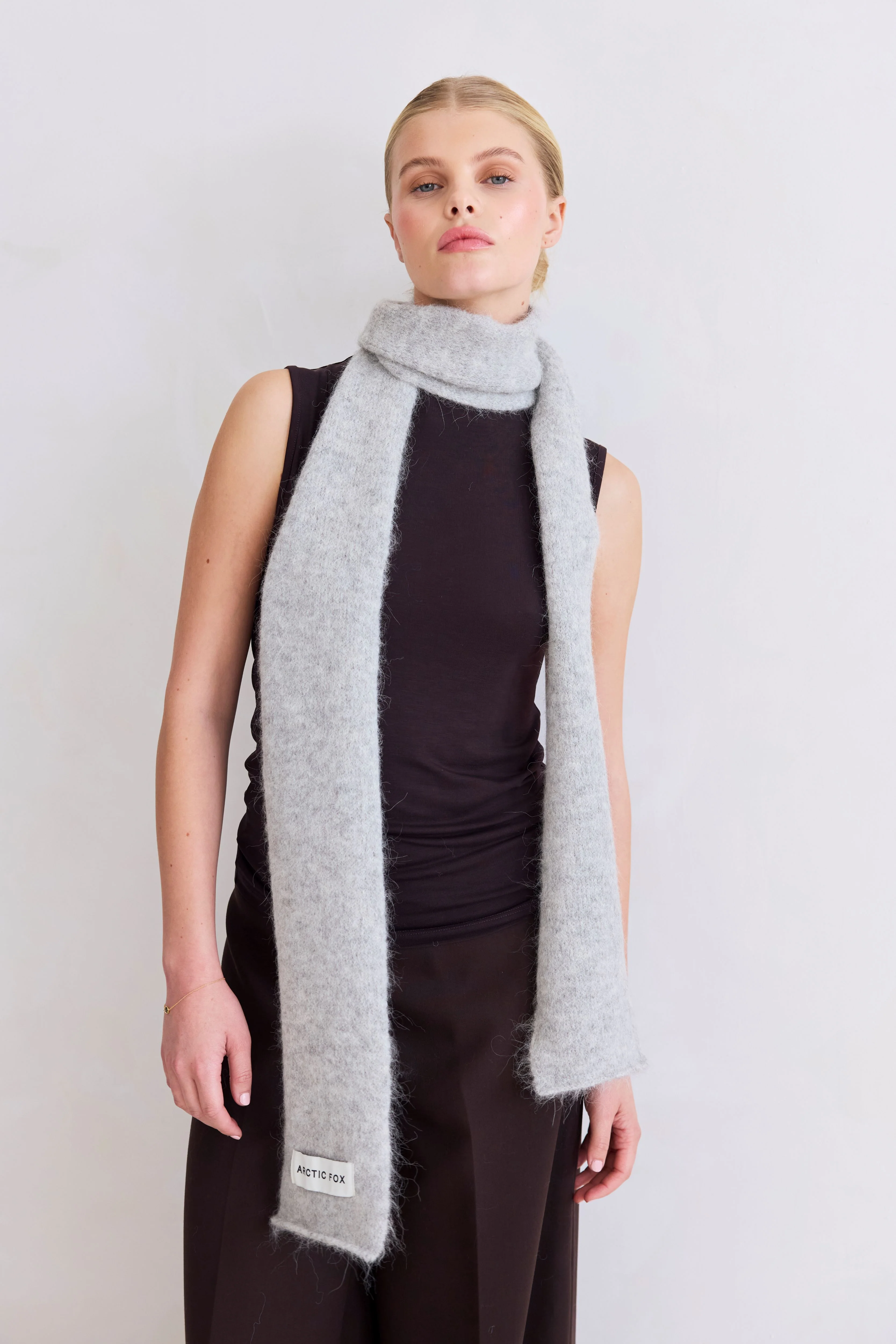 The Alpaca Skinny Scarf - Blizzard Grey - Image 5