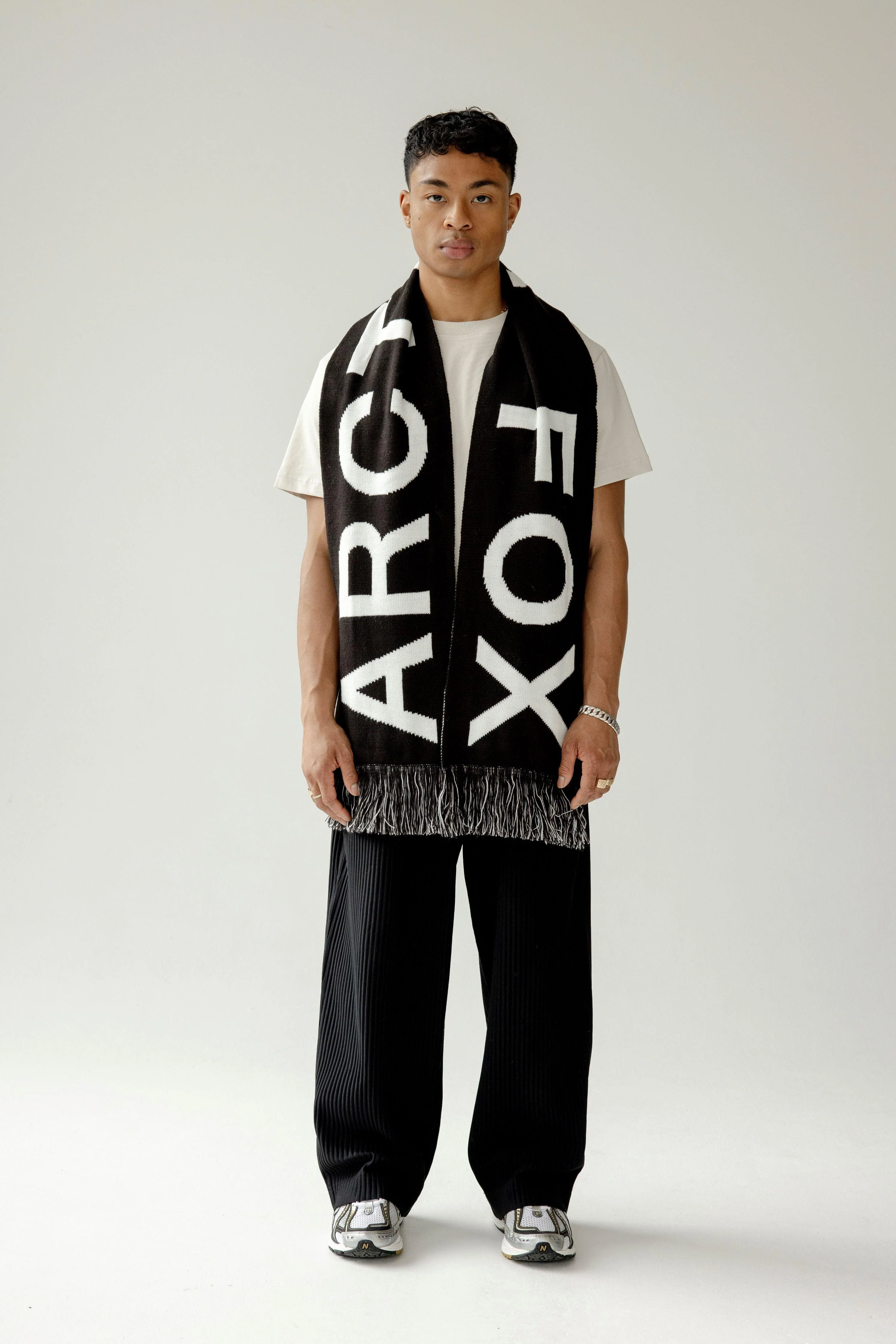 The Arctic Fox Scarf - Image 7