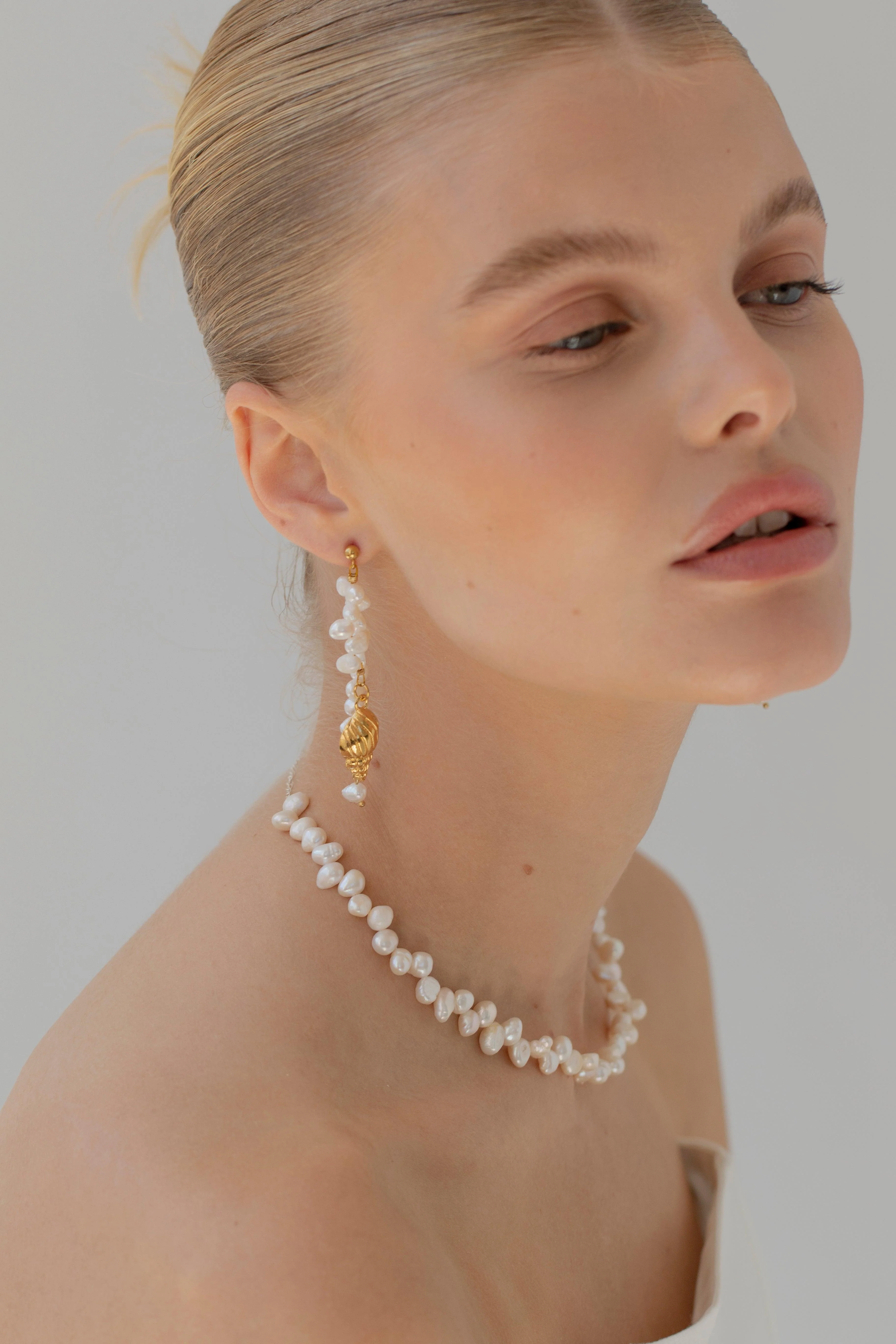 ARIEL - String of Pearls Shell Drop Earrings - Image 2