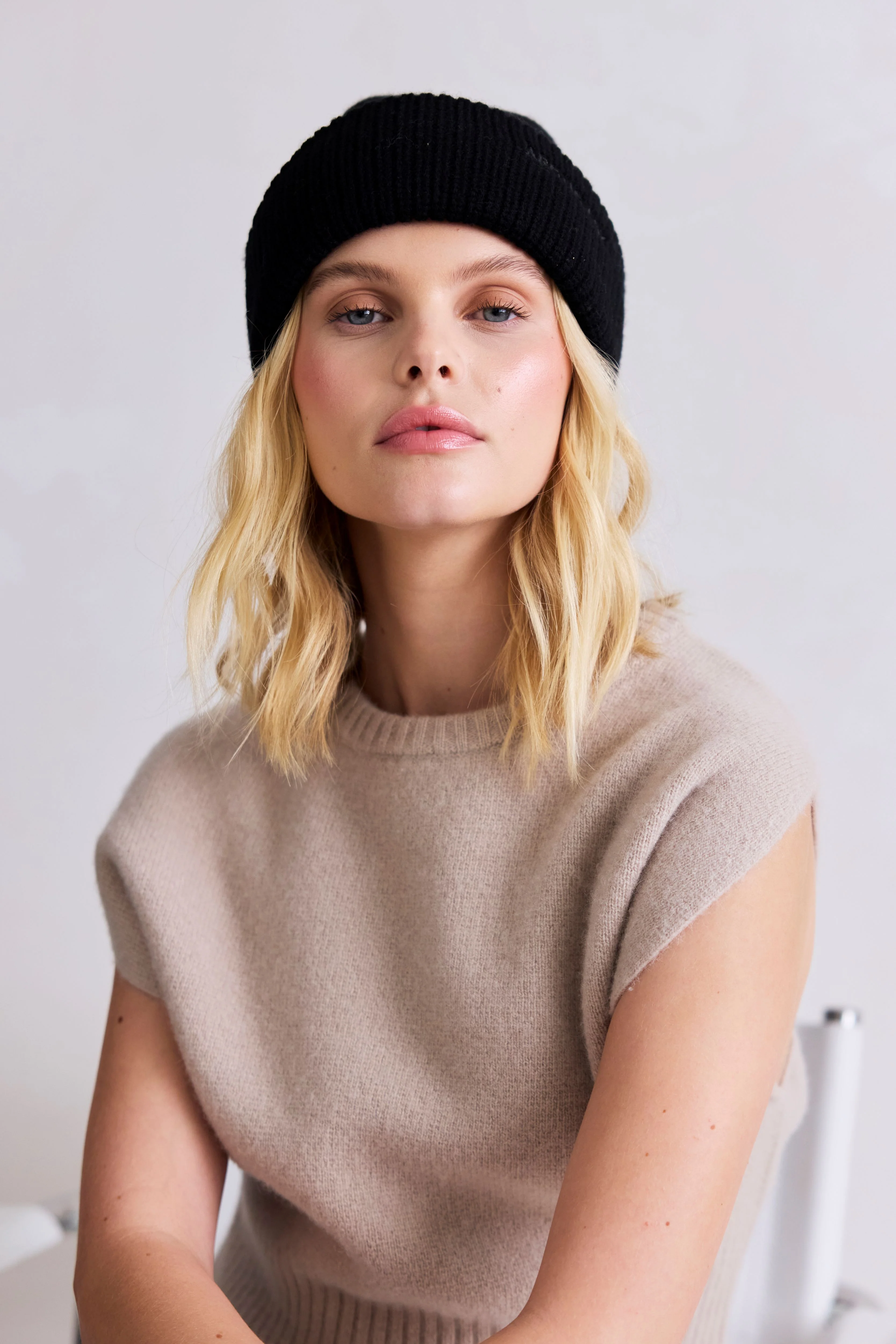 Embroidered Merino Wool Beanie - Arctic Black - Image 4