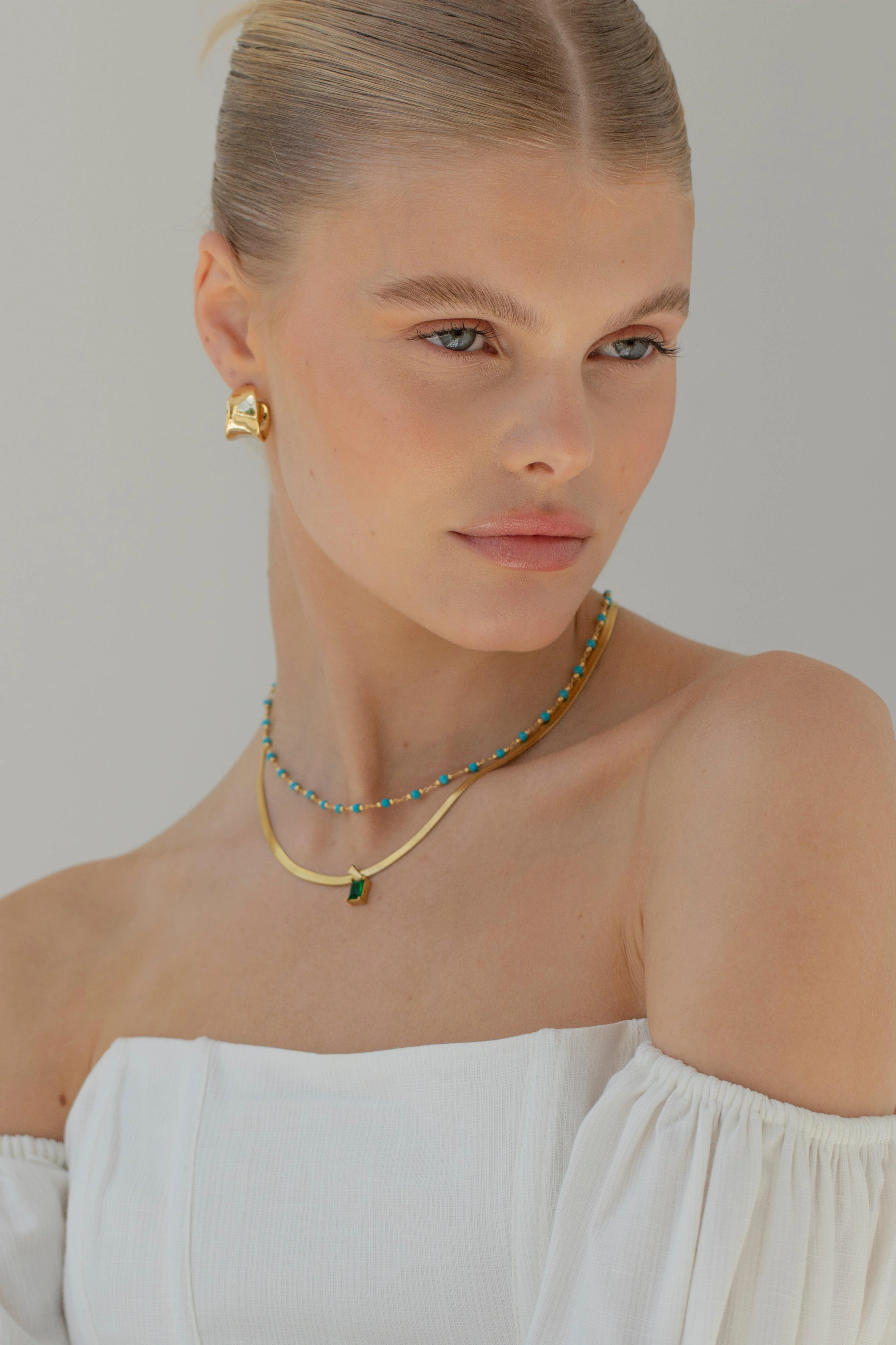 EOS - Irregular Hoop Earrings - Image 2