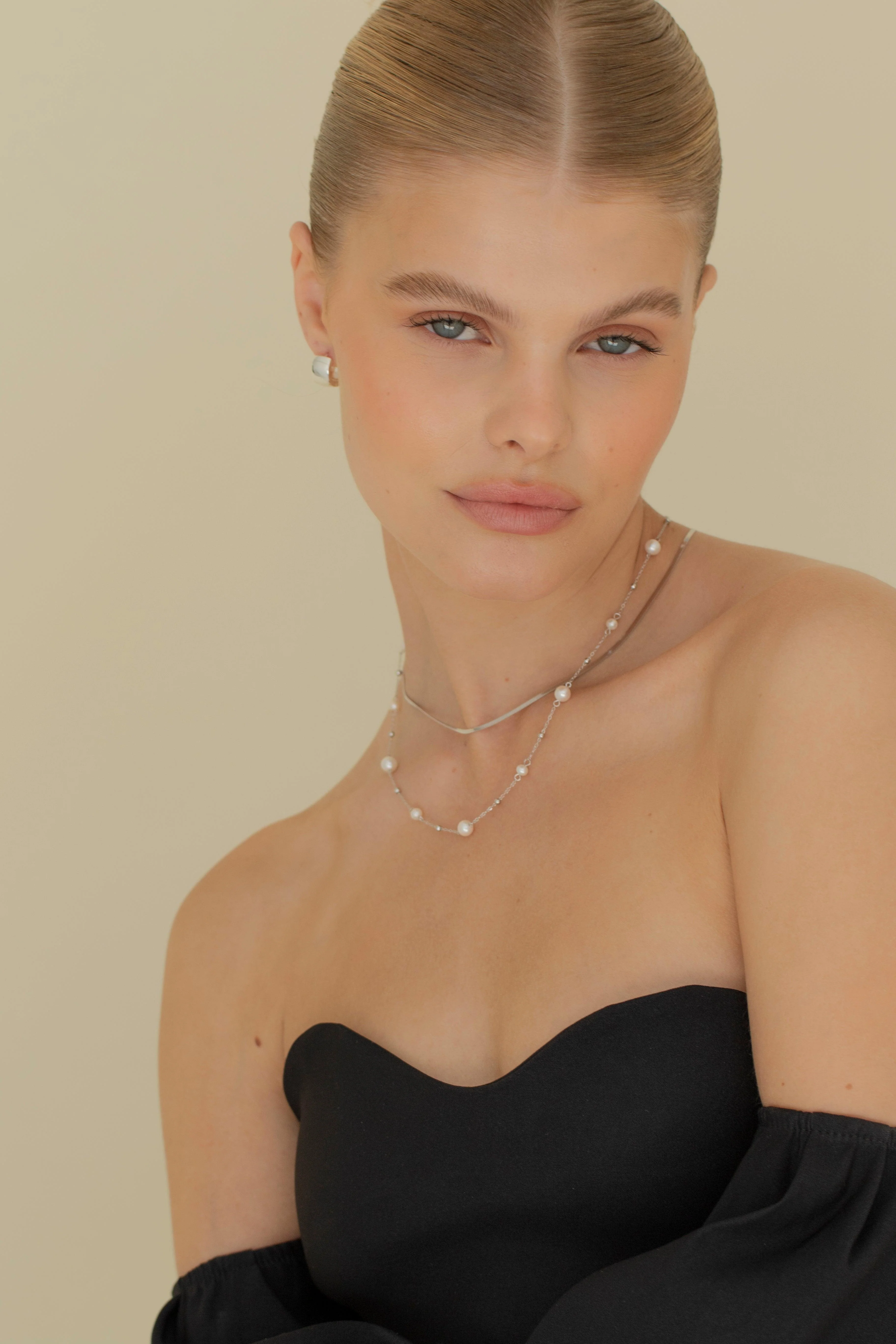 JOY - Beaded Pearl Chain Necklace - Image 10