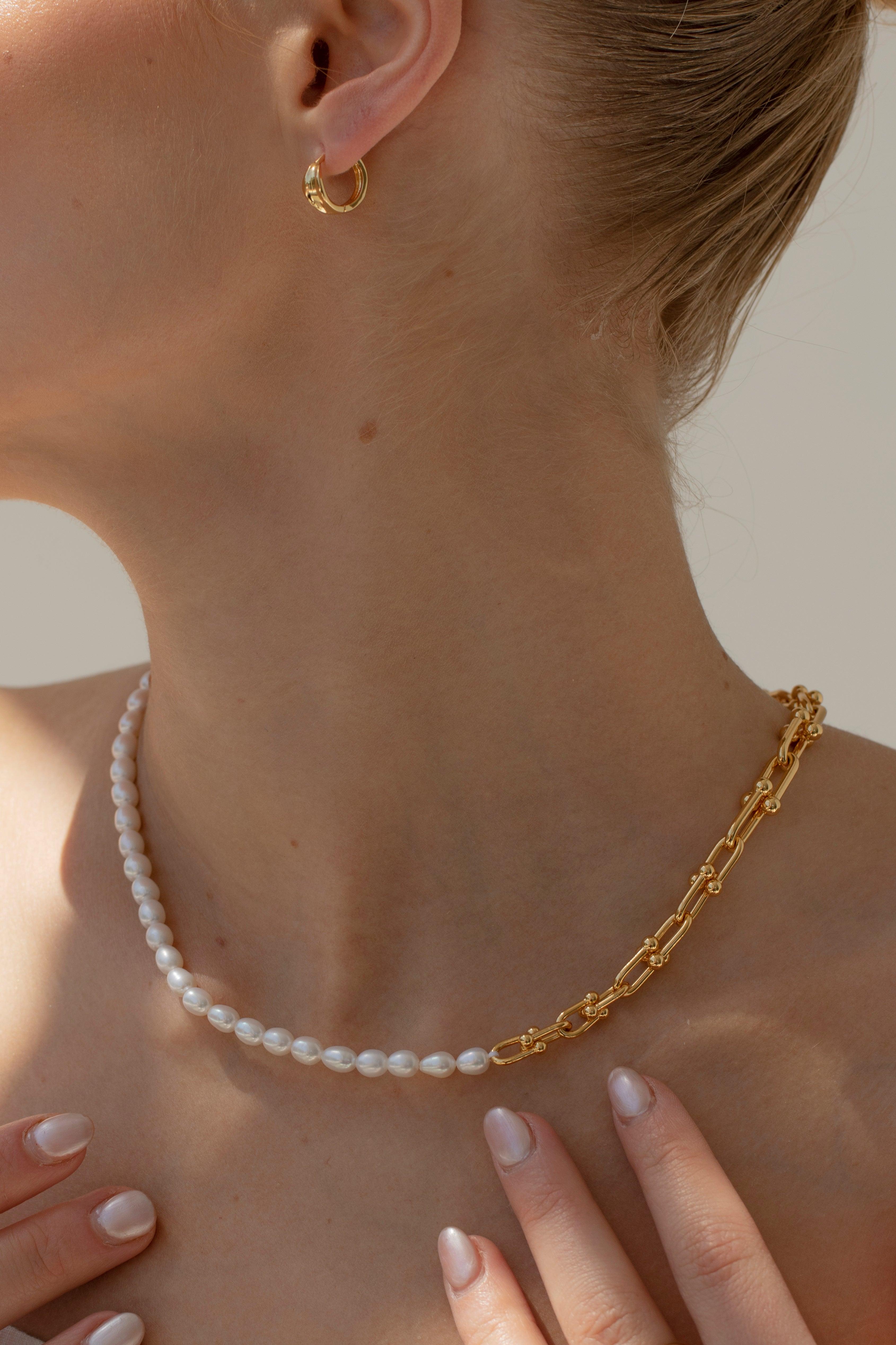 KALLIE - Gold Links Half Pearl Necklace - Image 2