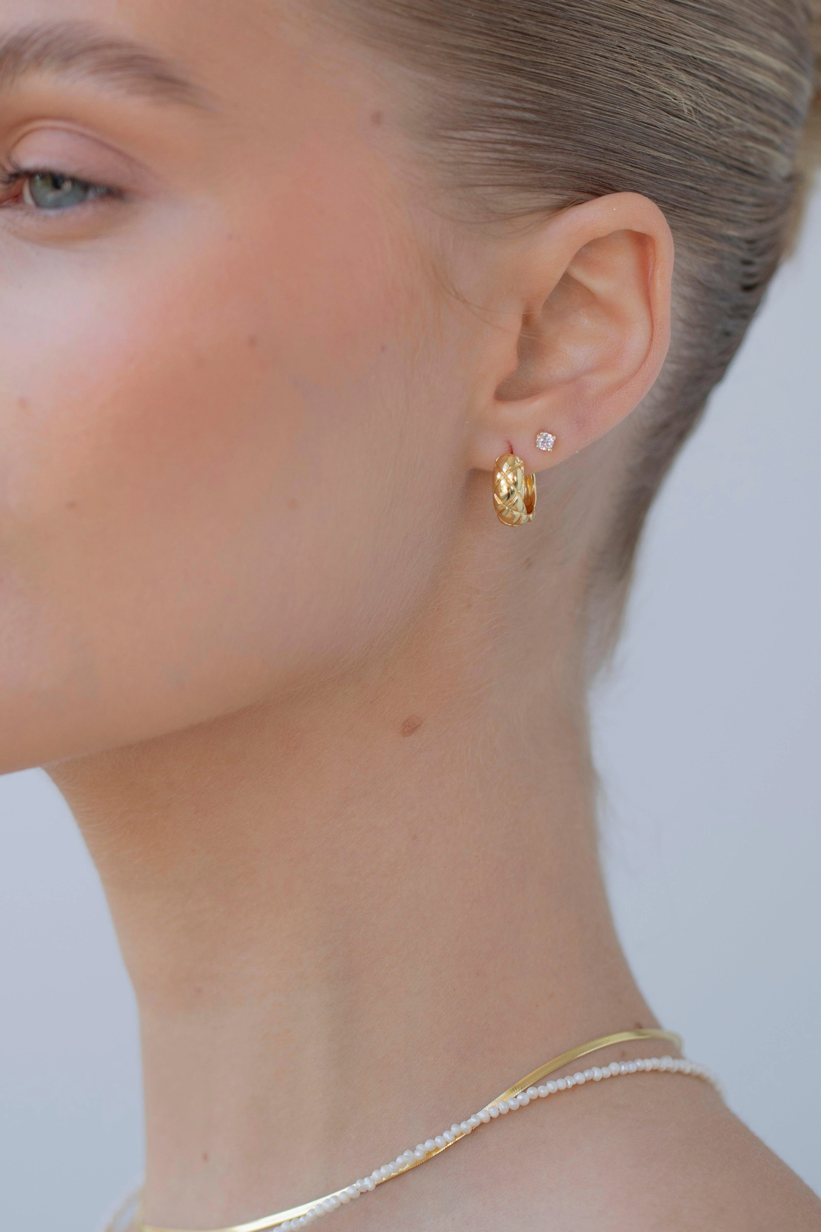KIRA - Gold Lattice Hoop Earrings - Image 2