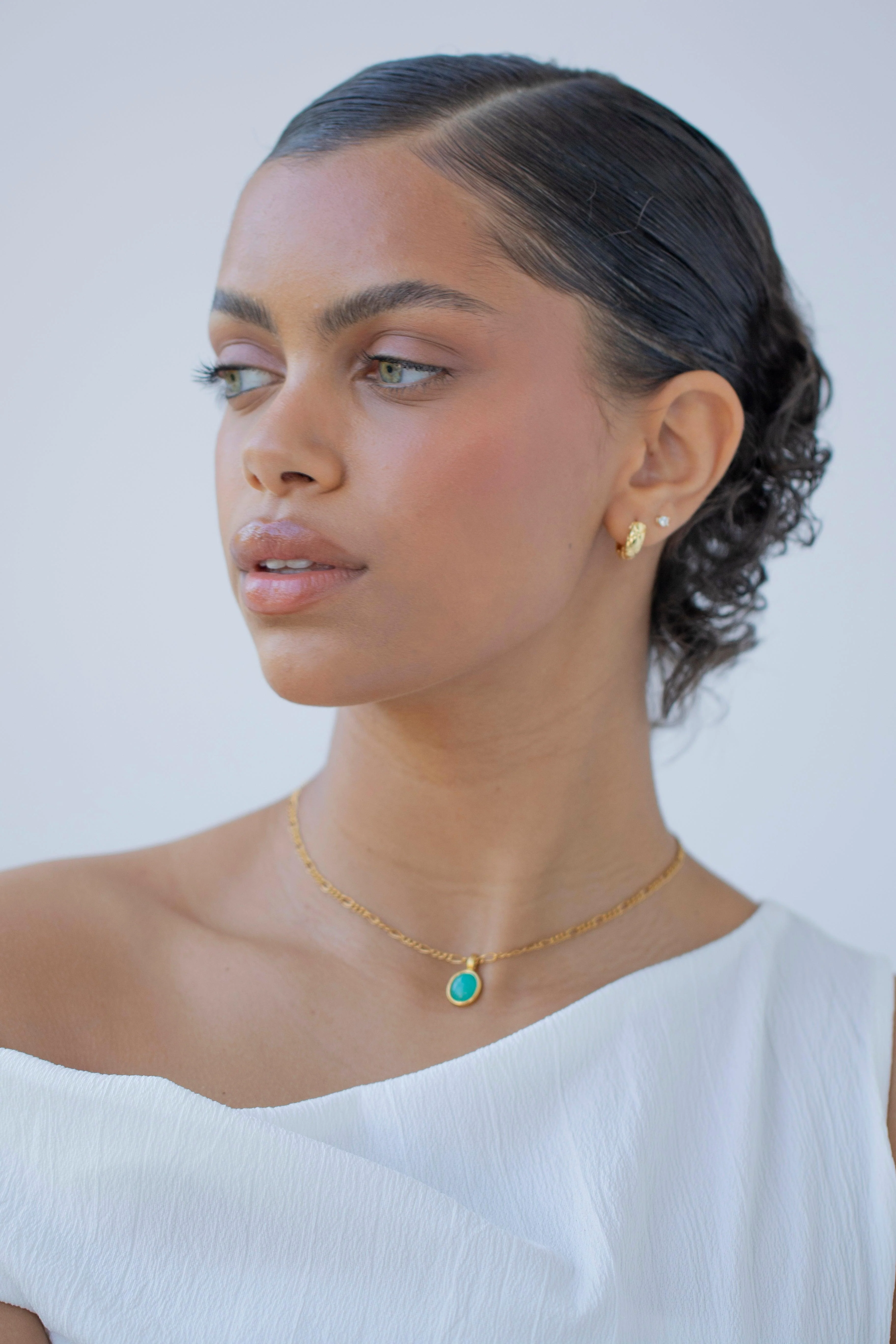 KIRA - Gold Lattice Hoop Earrings - Image 4