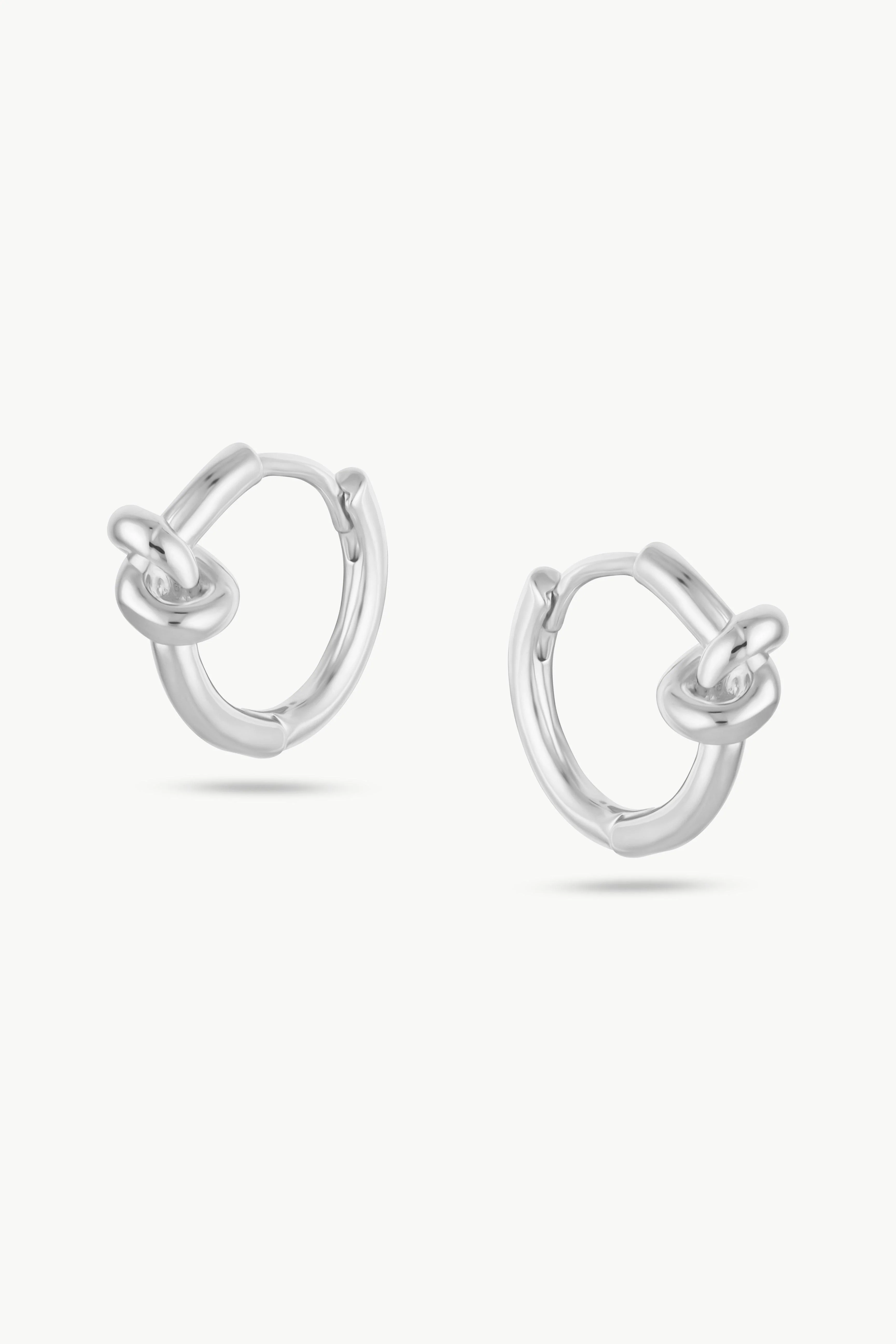 LUNA Mini - Knotted Hoop Earrings