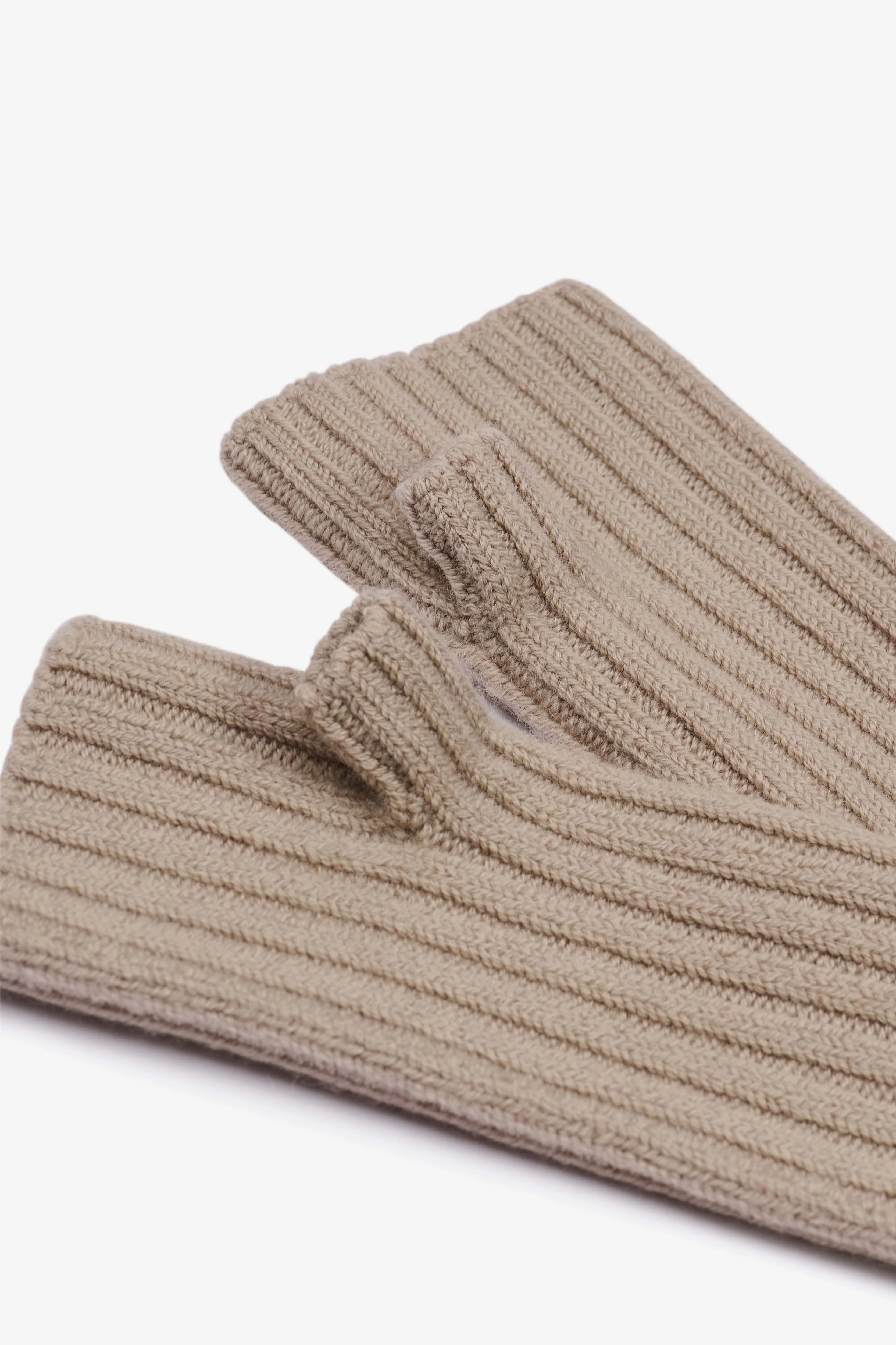 Merino Wool Fingerless Gloves - Soft Taupe - Image 8