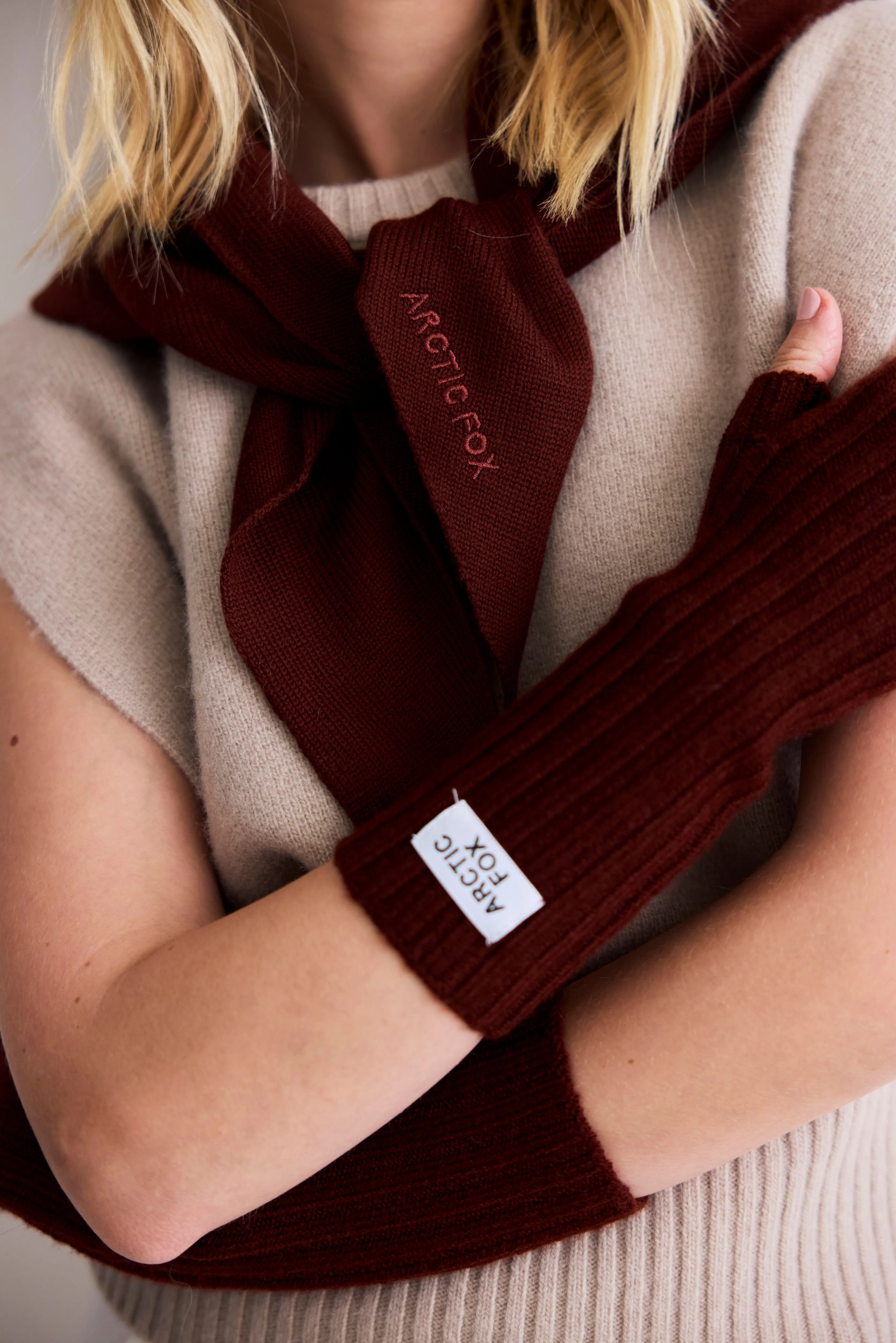 Merino Wool Fingerless Gloves - Dark Walnut Brown - Image 5
