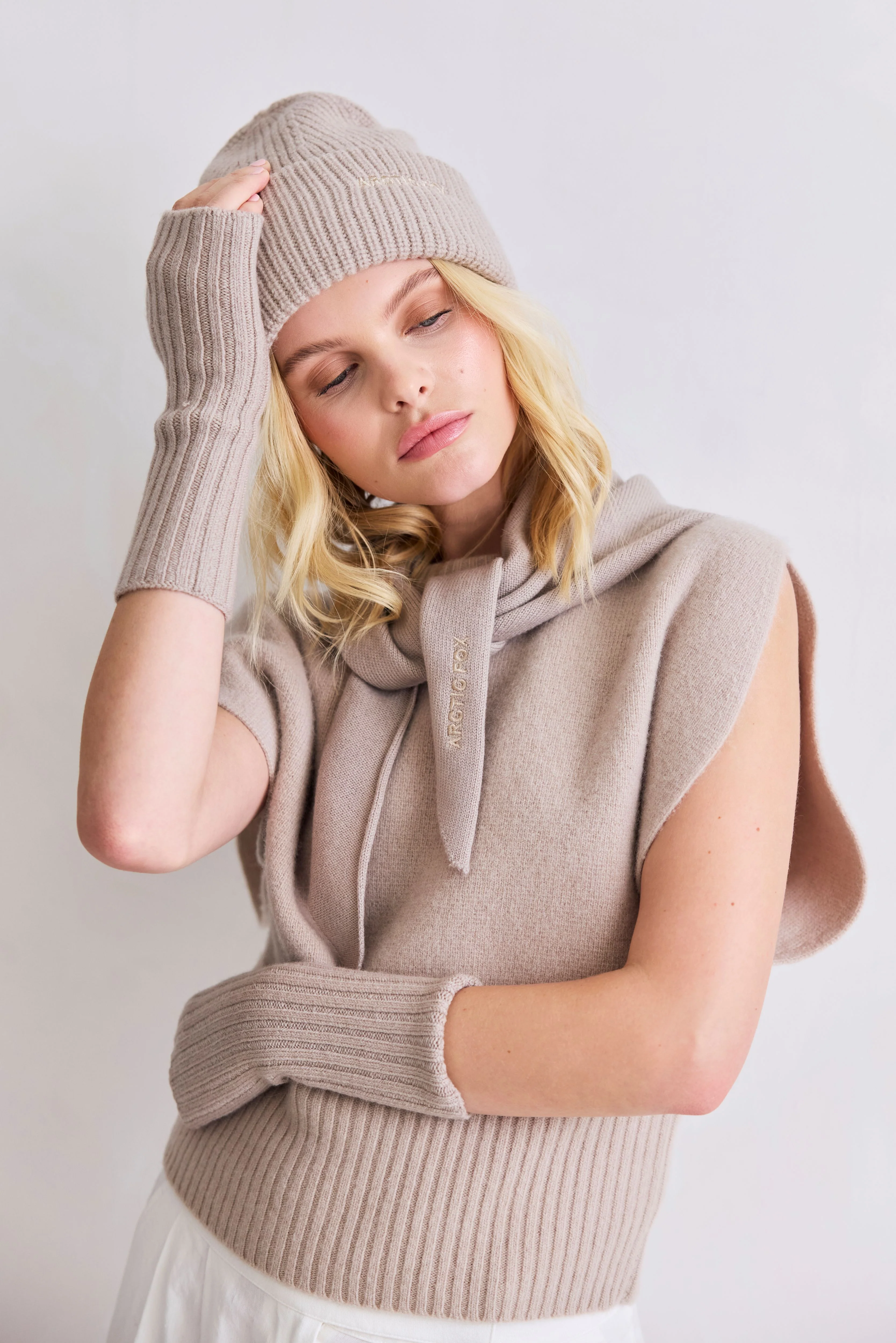 Merino Wool Triangle Scarf - Soft Taupe - Image 7