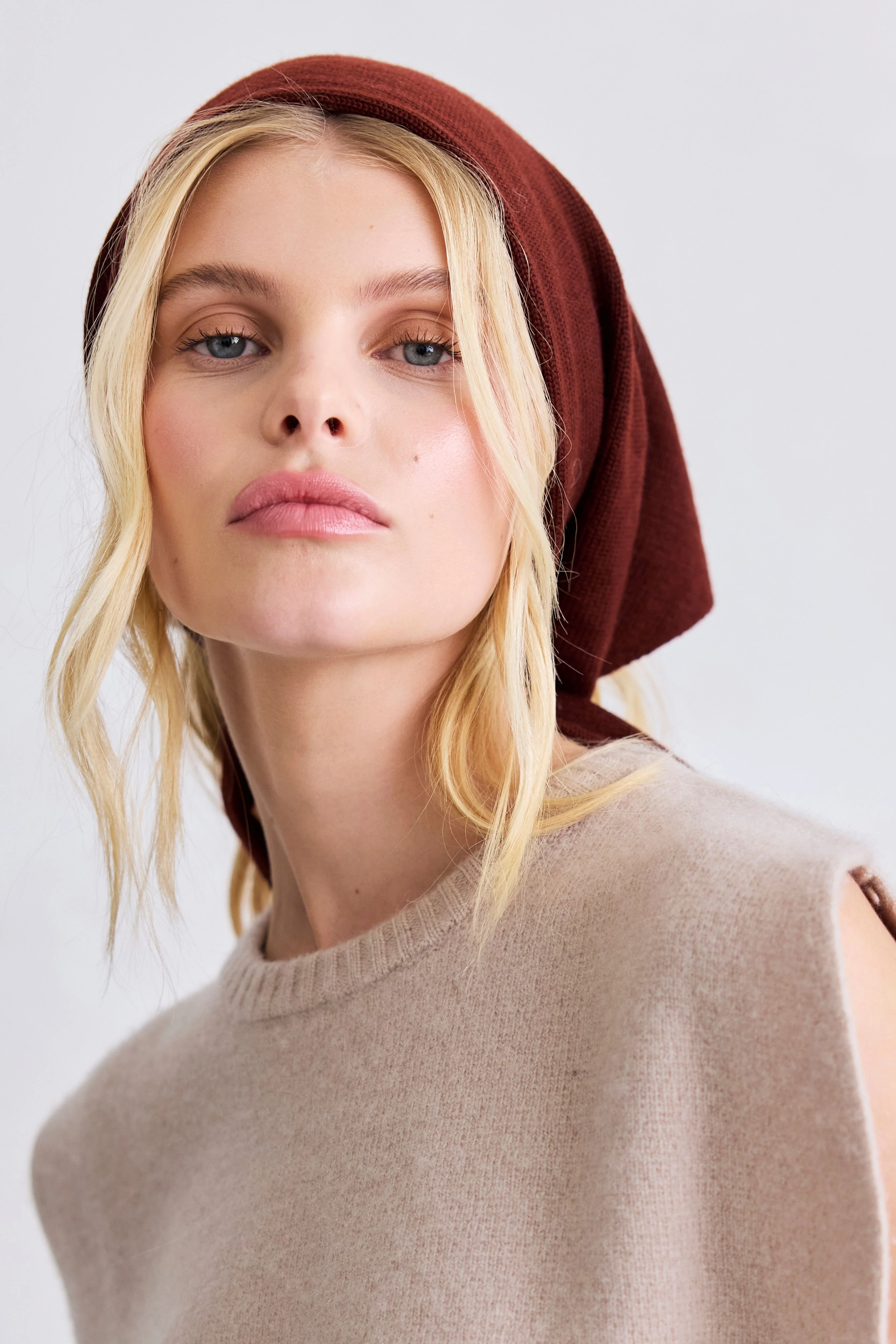 Merino Wool Triangle Scarf - Dark Walnut Brown - Image 5