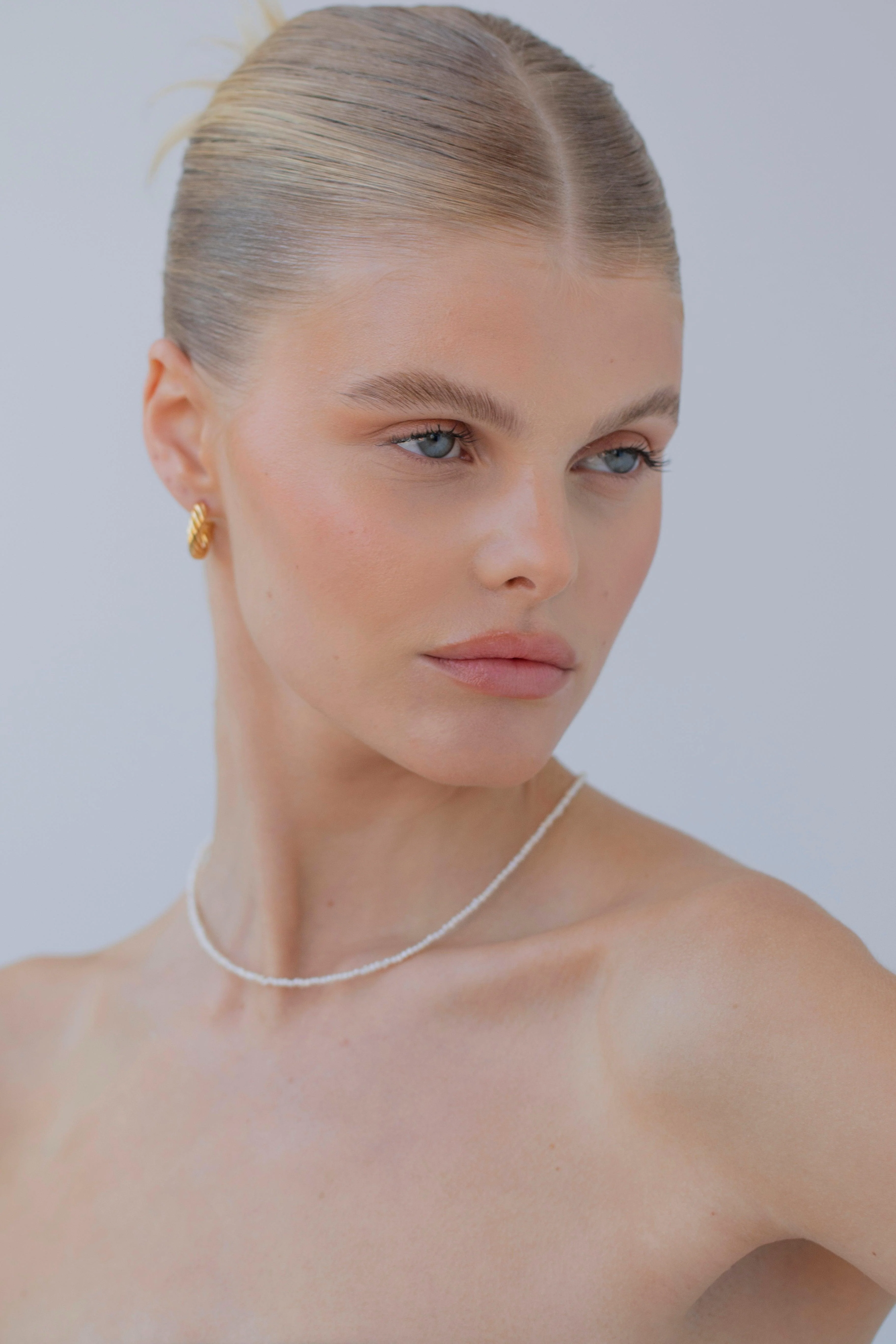SANDI - Mini Seed Pearl Necklace - Image 3