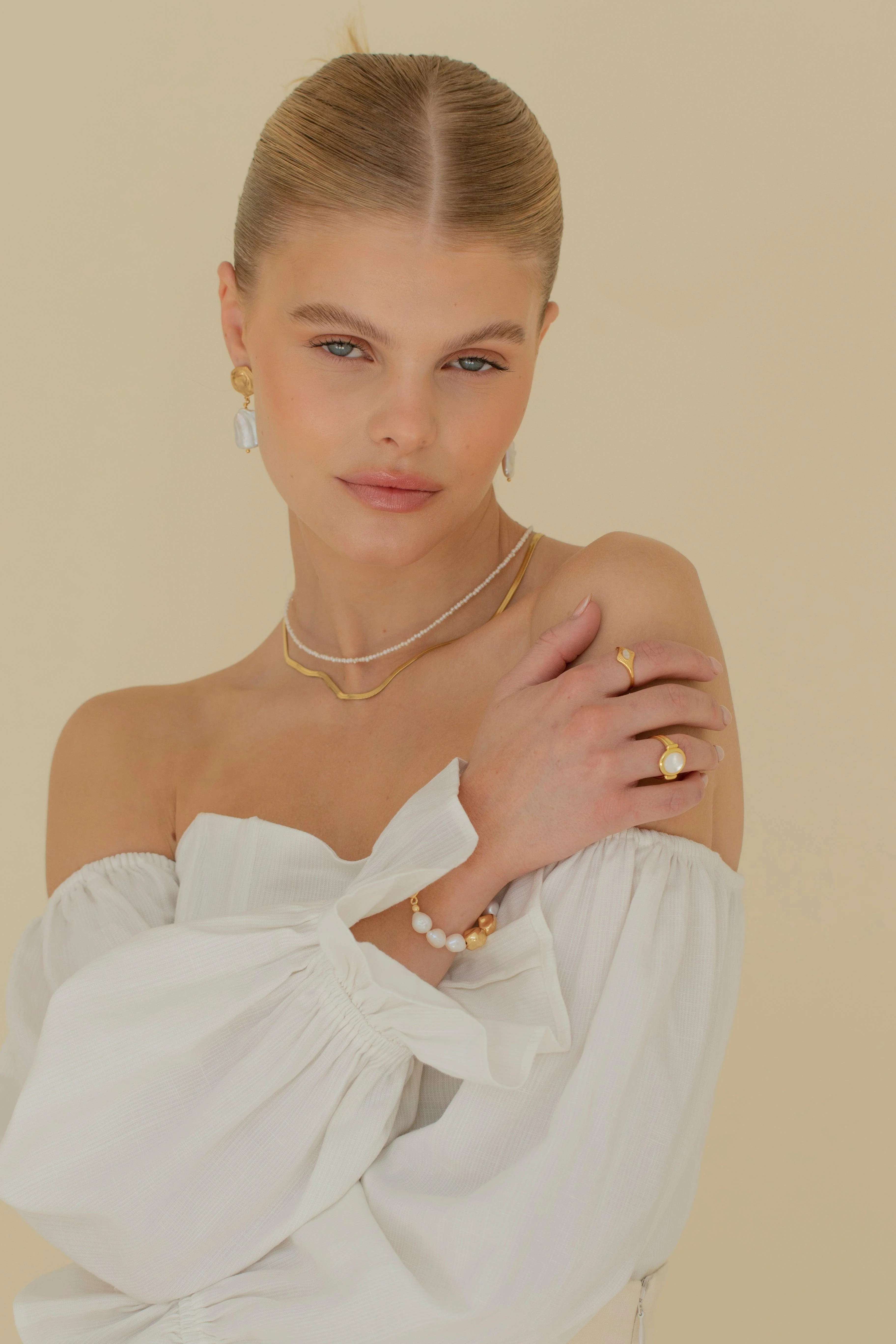 SANDI - Mini Seed Pearl Necklace - Image 4