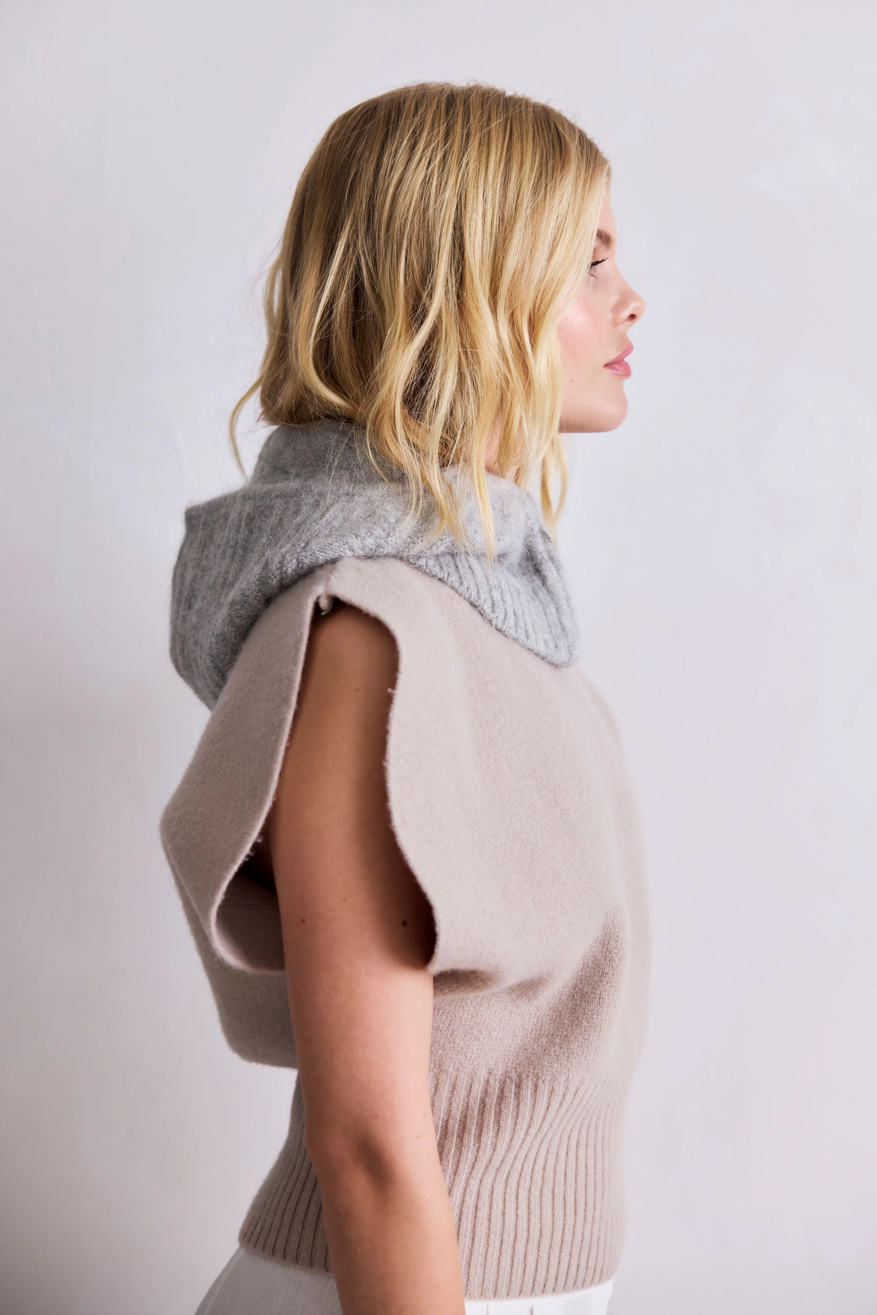 The Alpaca Zip Balaclava - Blizzard Grey - Image 5