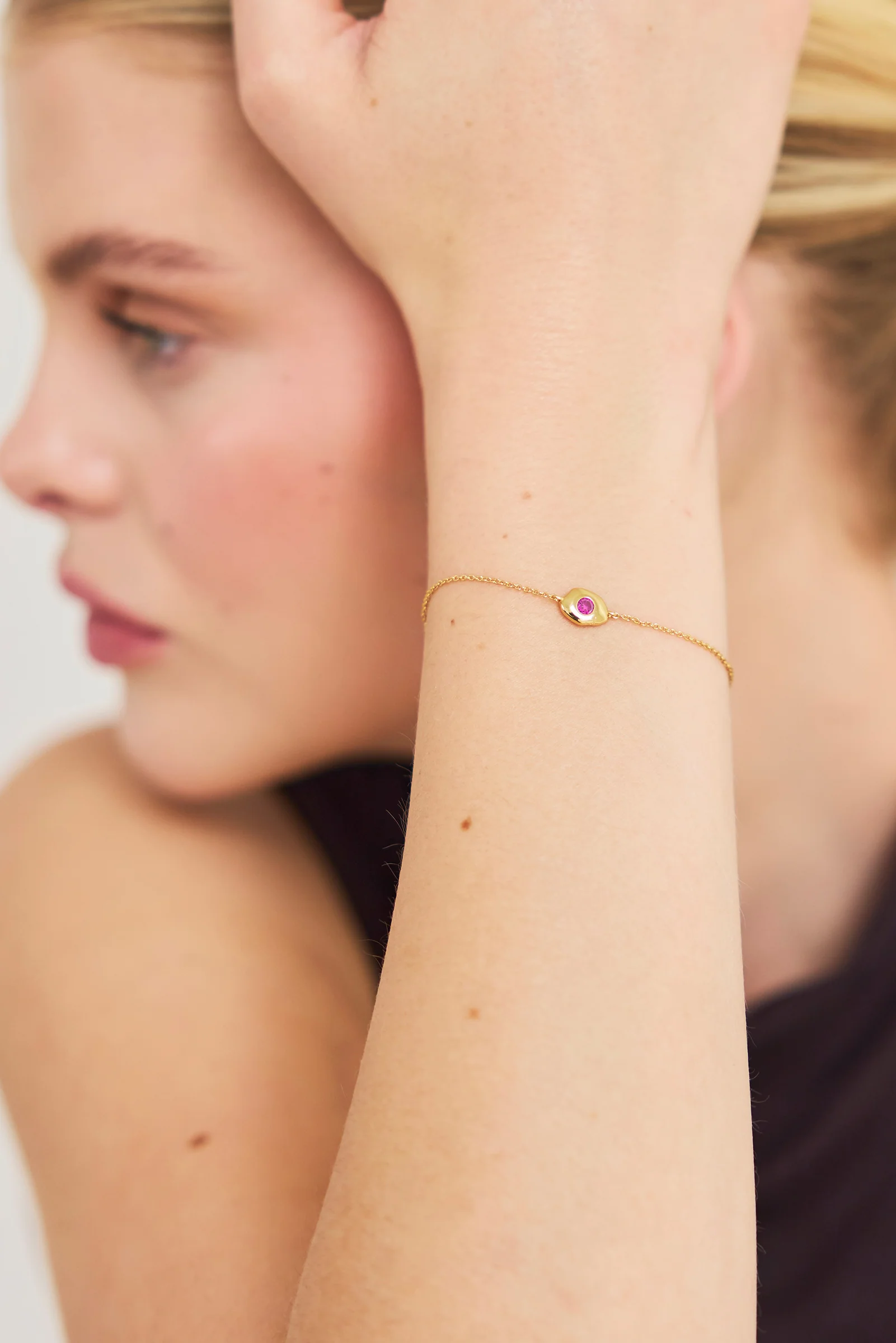 The January Birthstone Bracelet - Image 4