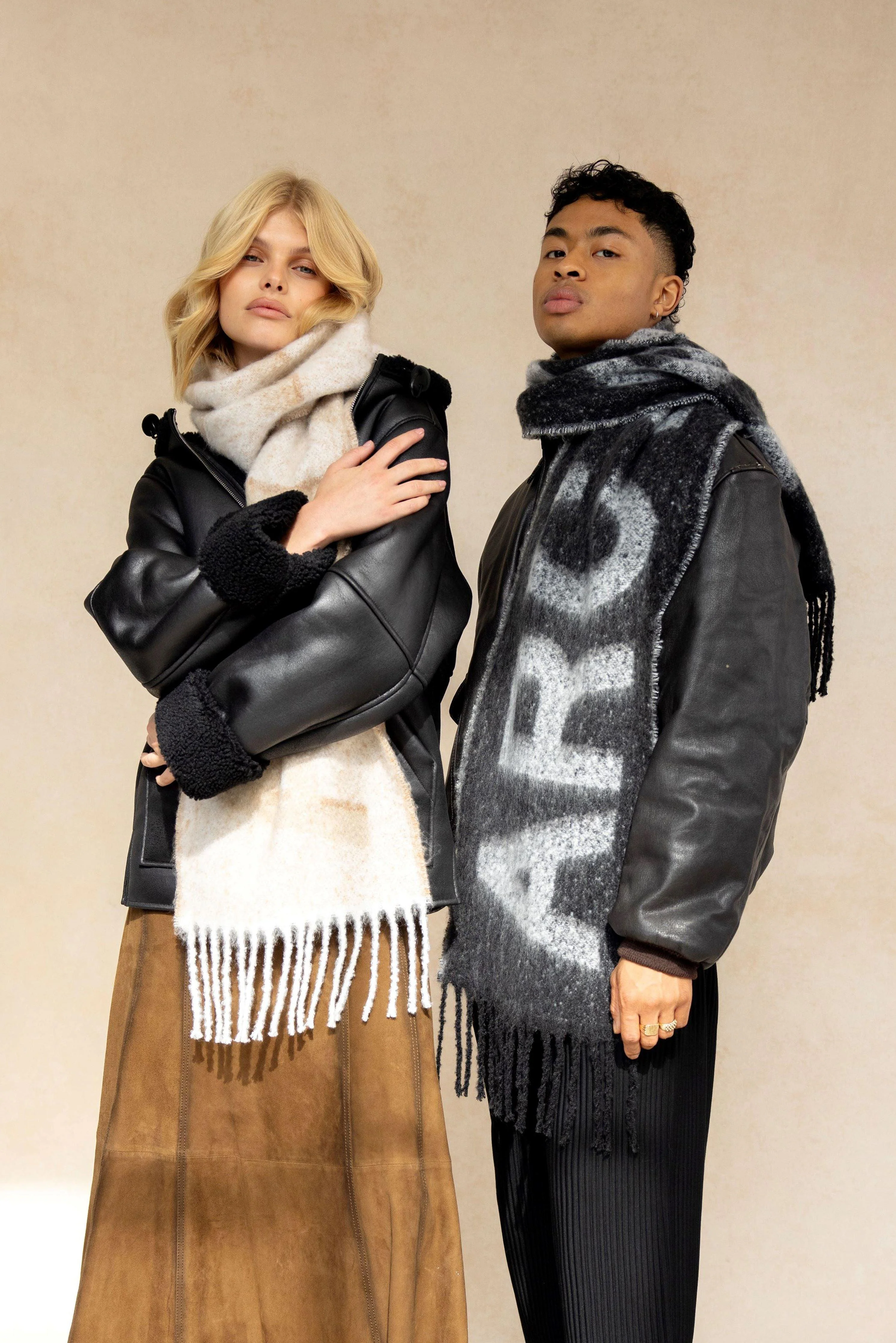 The Logo Scarf - Monochrome - Image 9