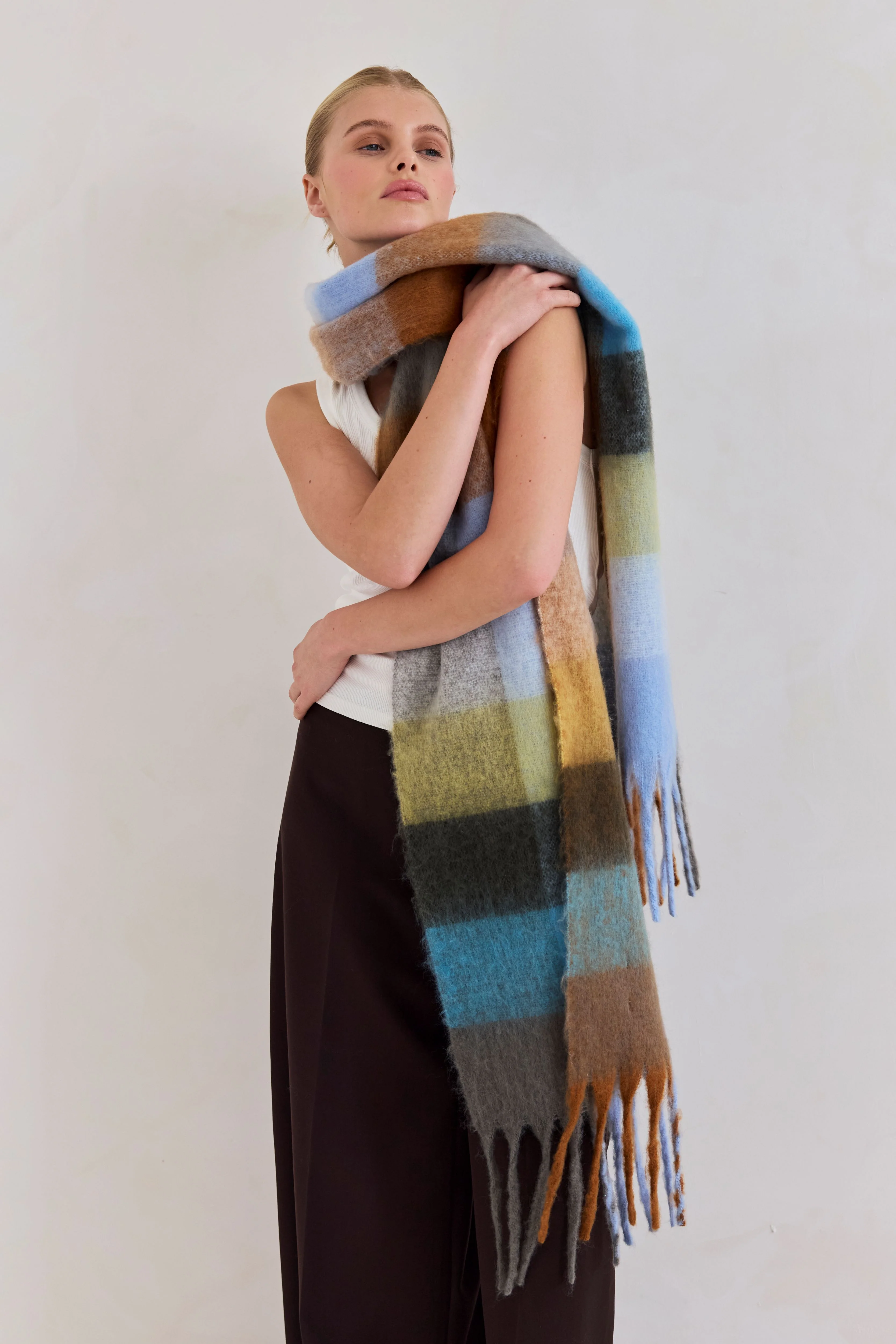 The Reykjavik Check Scarf - Wooded Lake - Image 11