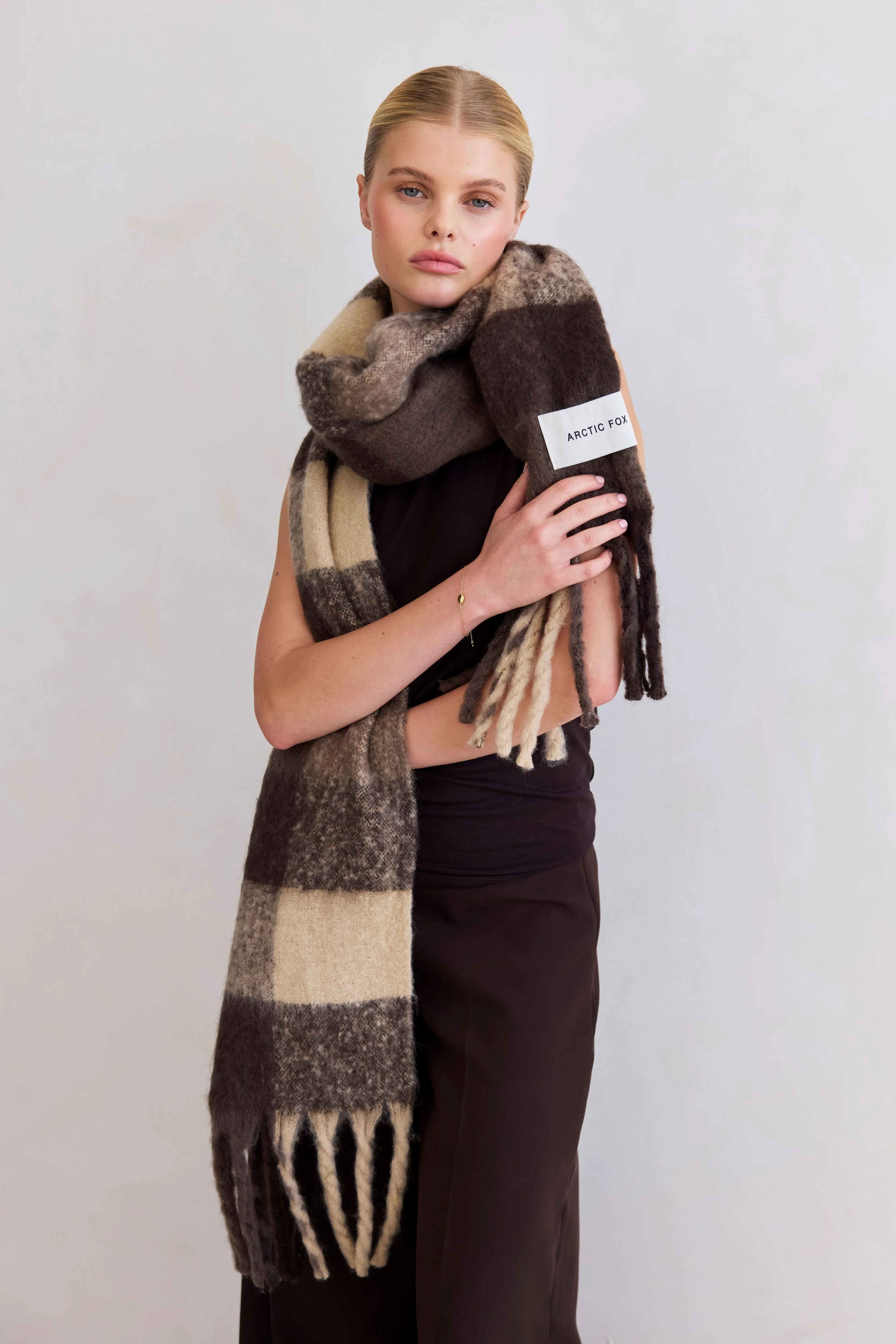 The Reykjavik Check Scarf - Dark Earth Brown - Image 10