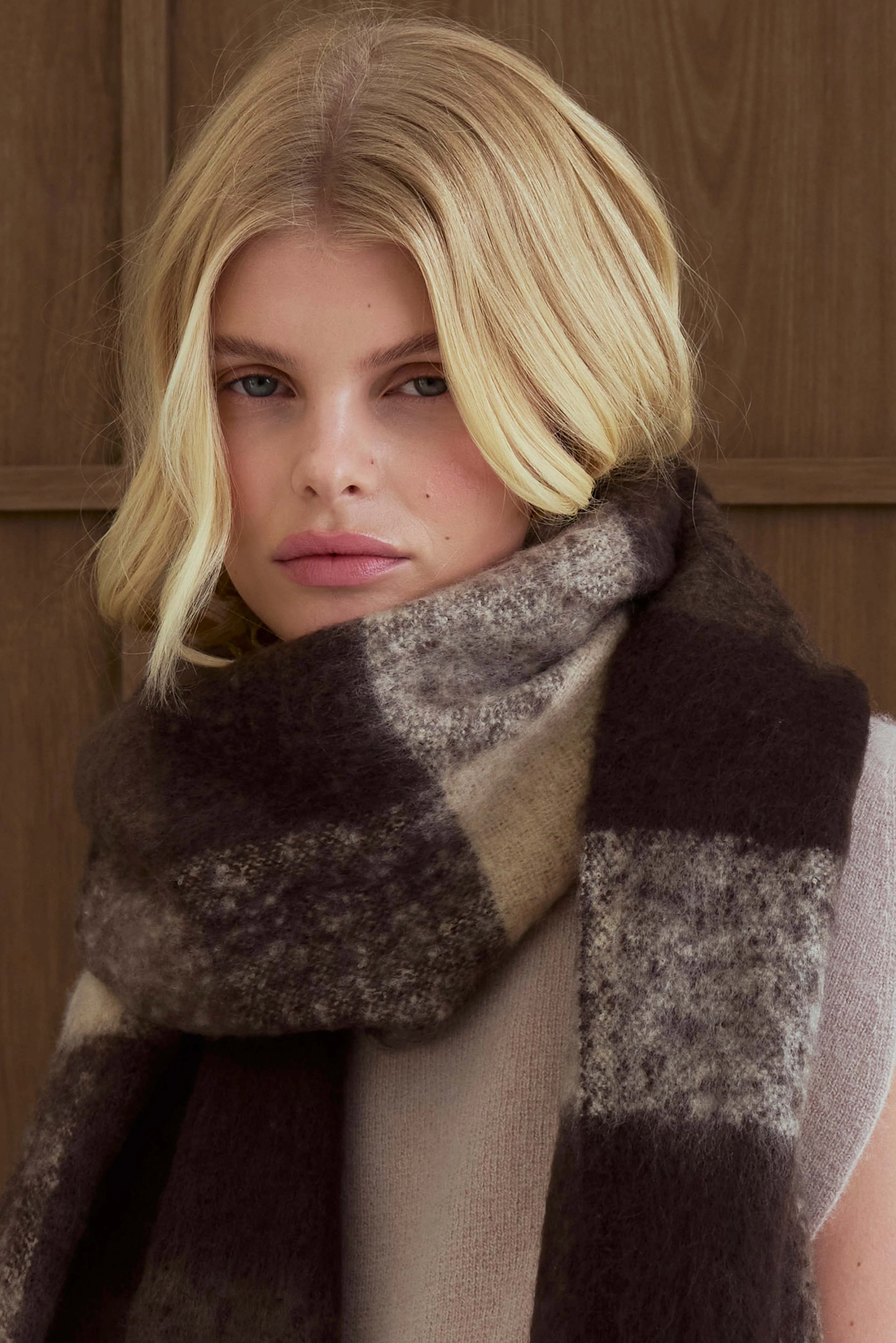 The Reykjavik Check Scarf - Dark Earth Brown - Image 4