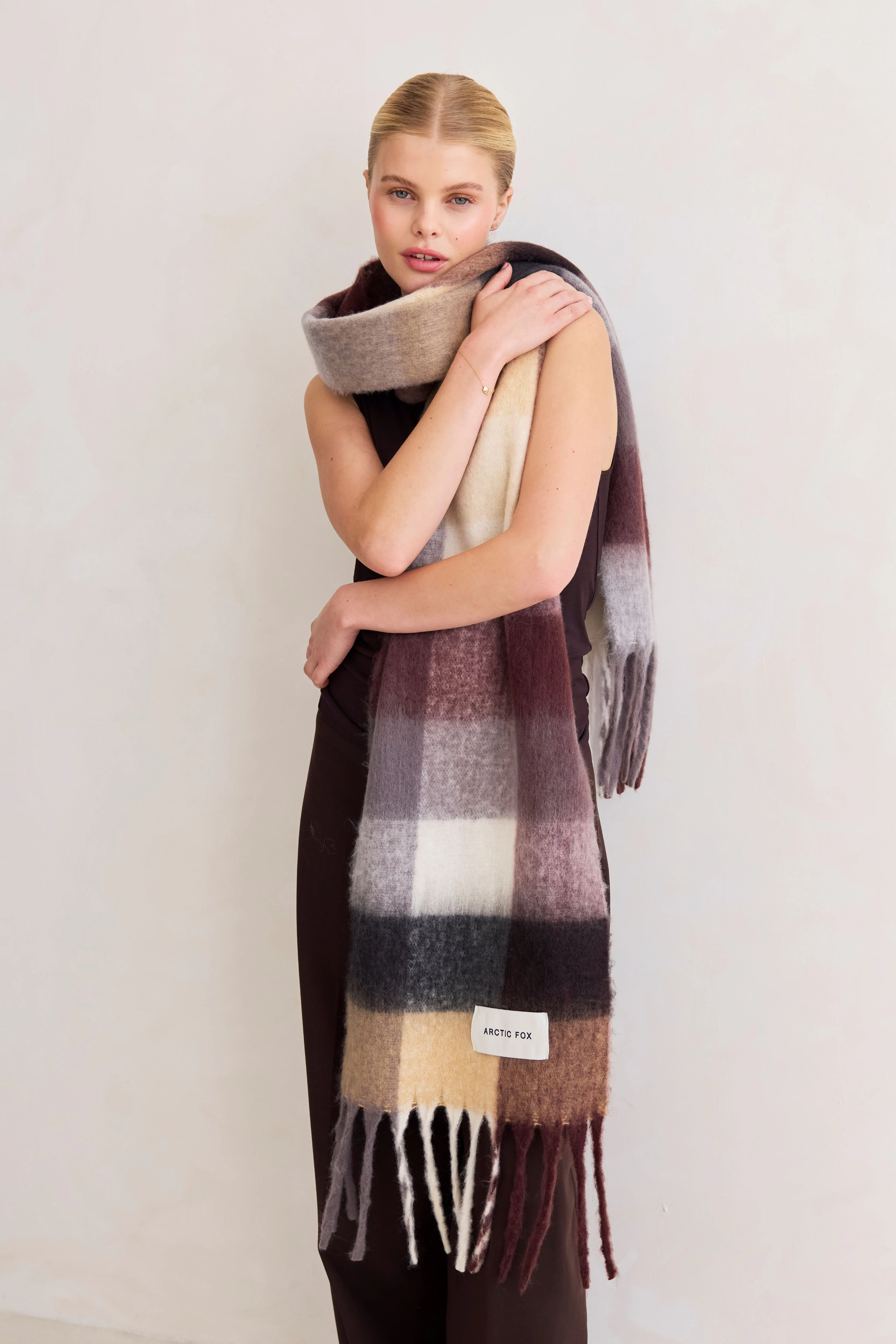 The Reykjavik Check Scarf - Dark Berry - Image 2