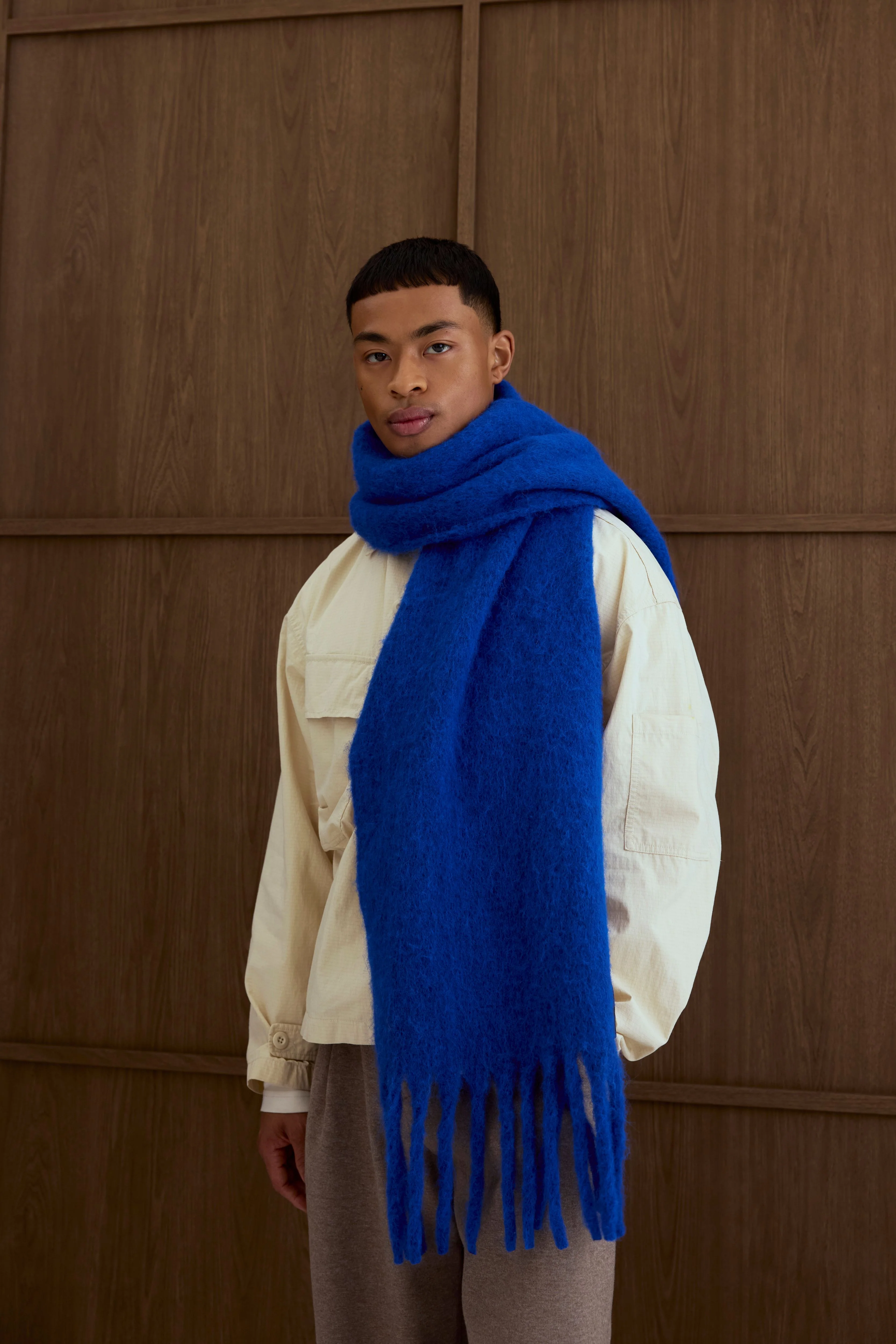 The Reykjavik Scarf with Wool - Electric Blue - Image 7