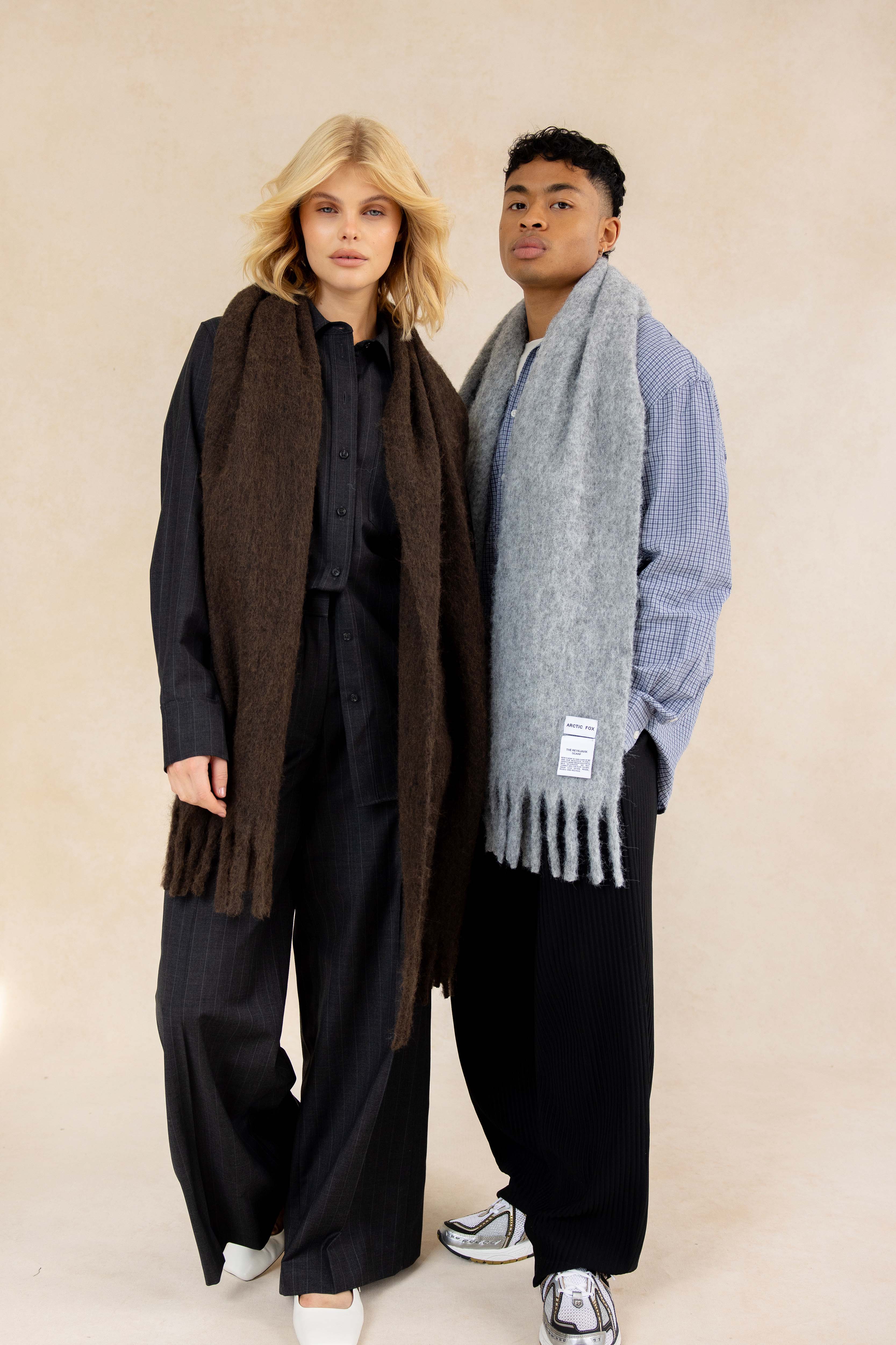 The Reykjavik Scarf with Wool - Grey - Image 10