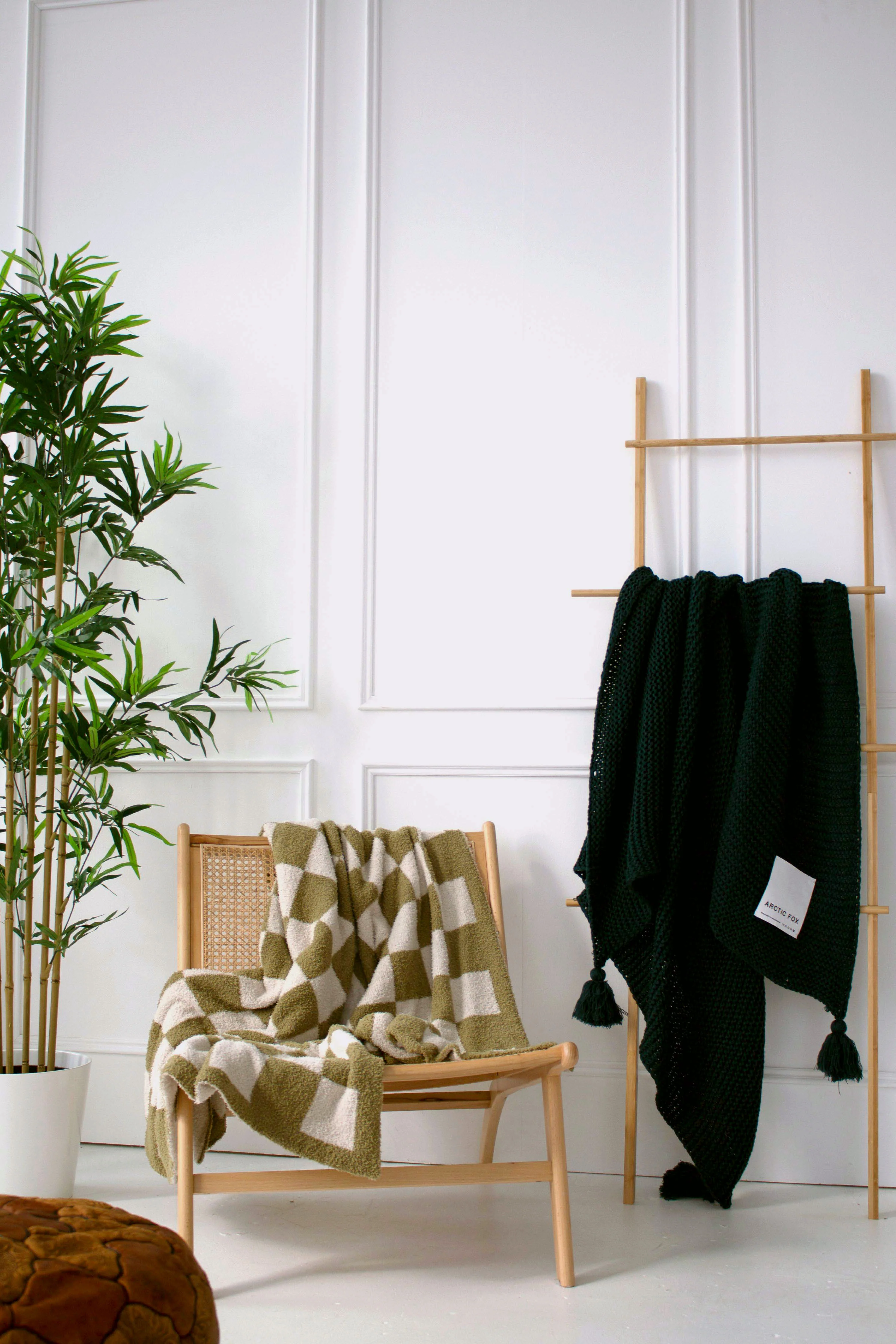 The Teddy Throw - Khaki - Image 4