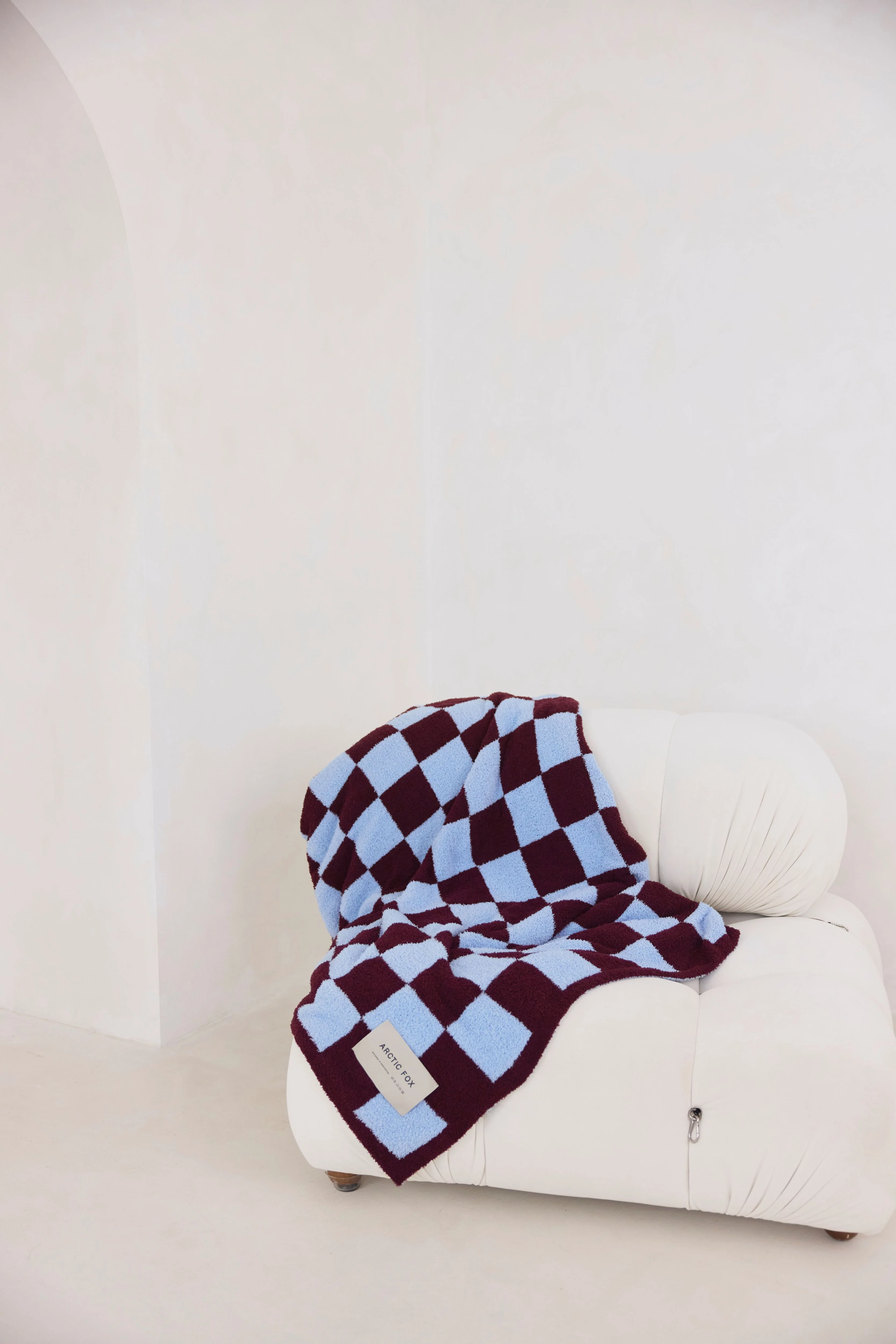 The Teddy Throw - Blue - Image 7